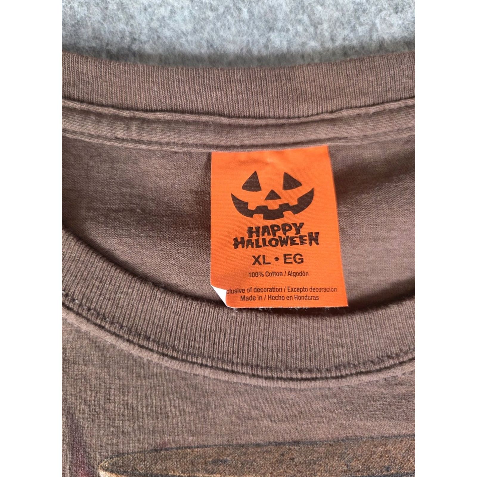 Vintage Halloween Scarecrow Skull T-Shirt Brown XL Crew Neck Short Sleeve Graphic Tee Men Distressed Poker Cards Size US XL / EU 56 / 4 - 3 Thumbnail