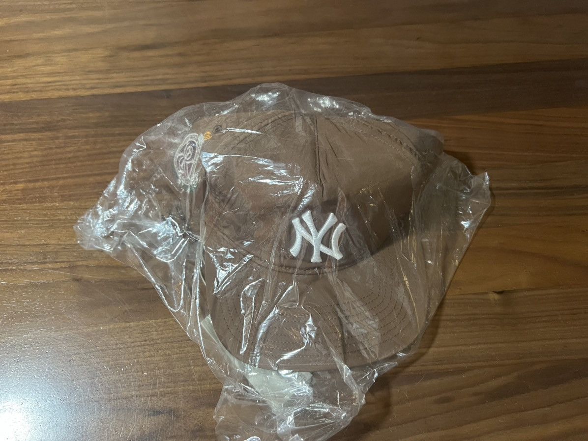 47 × Kith Kith for '47 New York Yankees Hitch Low Snapback Nylon Hat Size ONE SIZE - 4 Thumbnail