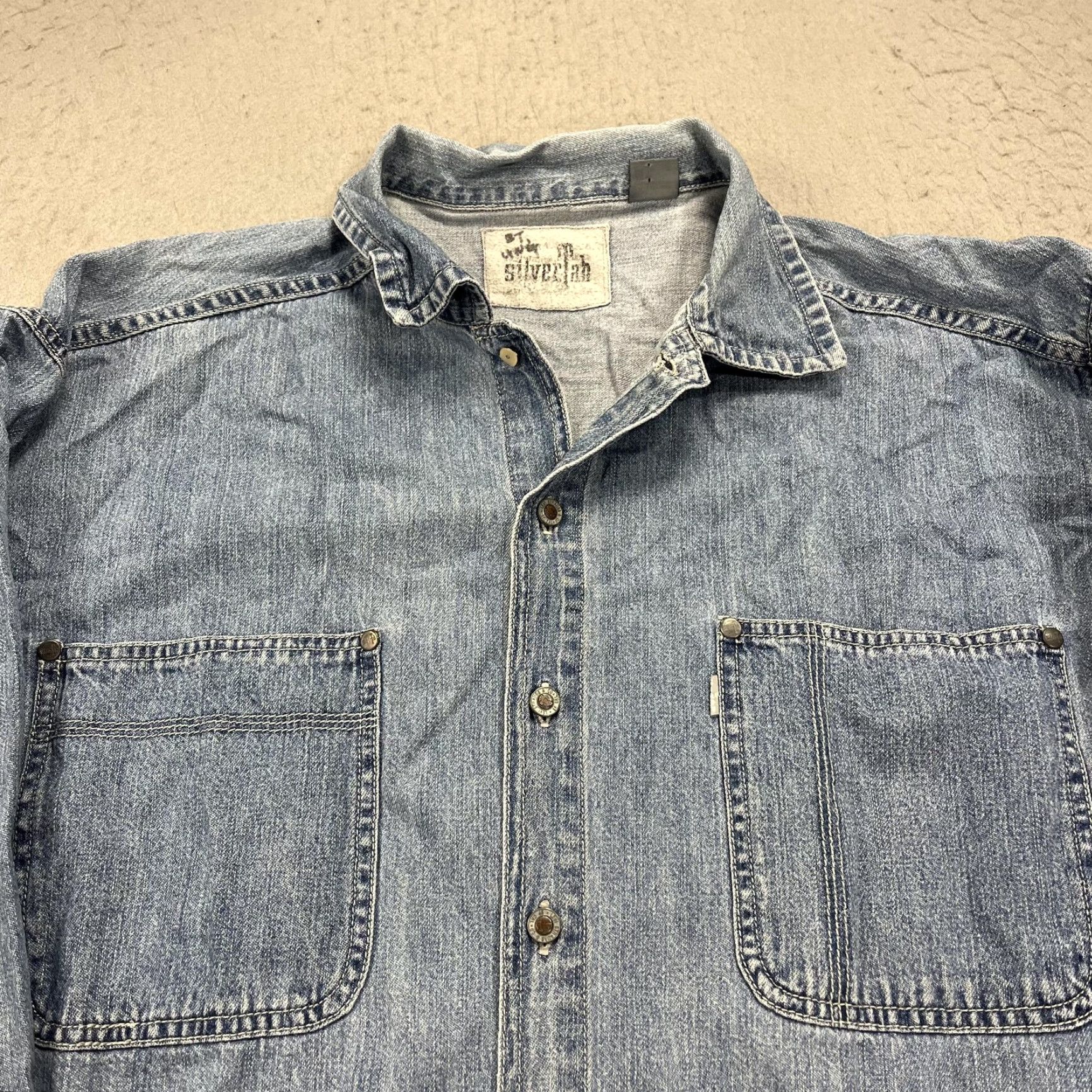 Levi's VINTAGE Levi's SilverTab Shirt Mens 2XL Denim Long Sleeve Workwear Relaxed 90s Size US XXL / EU 58 / 5 - 2 Thumbnail