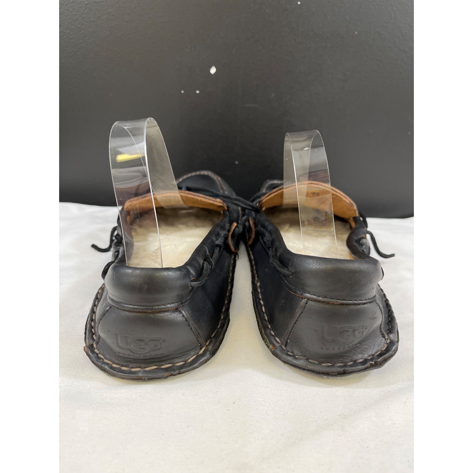 Ugg Ugg Australia Men's Black Leather Slippers Size 11 SKU 6212 Size US 11 / EU 44 - 3 Thumbnail