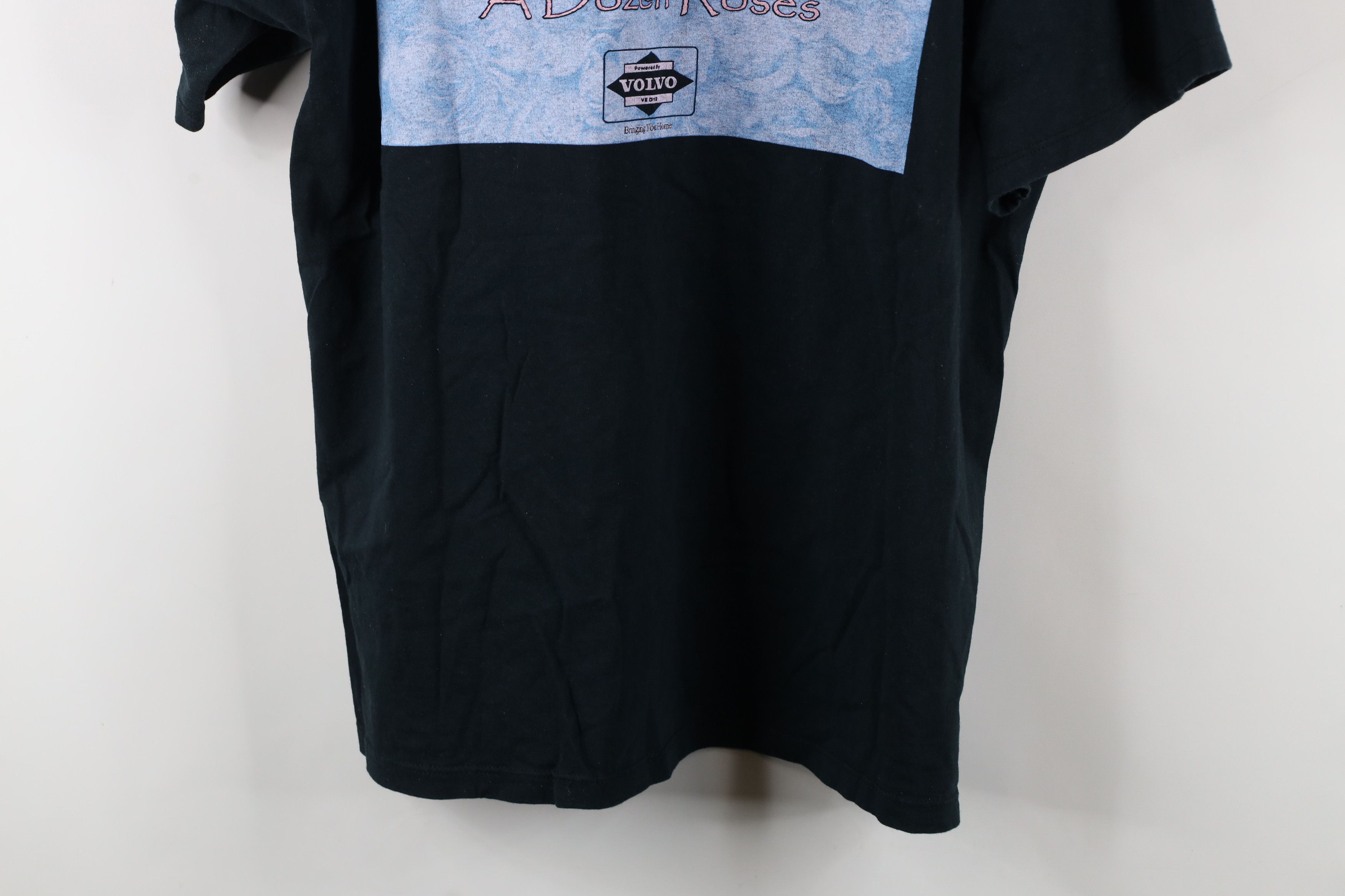 Vintage Vintage 80s Volvo Mattea Eighteen Wheels Dozen Roses T-Shirt Size US XXL / EU 58 / 5 - 13 Thumbnail