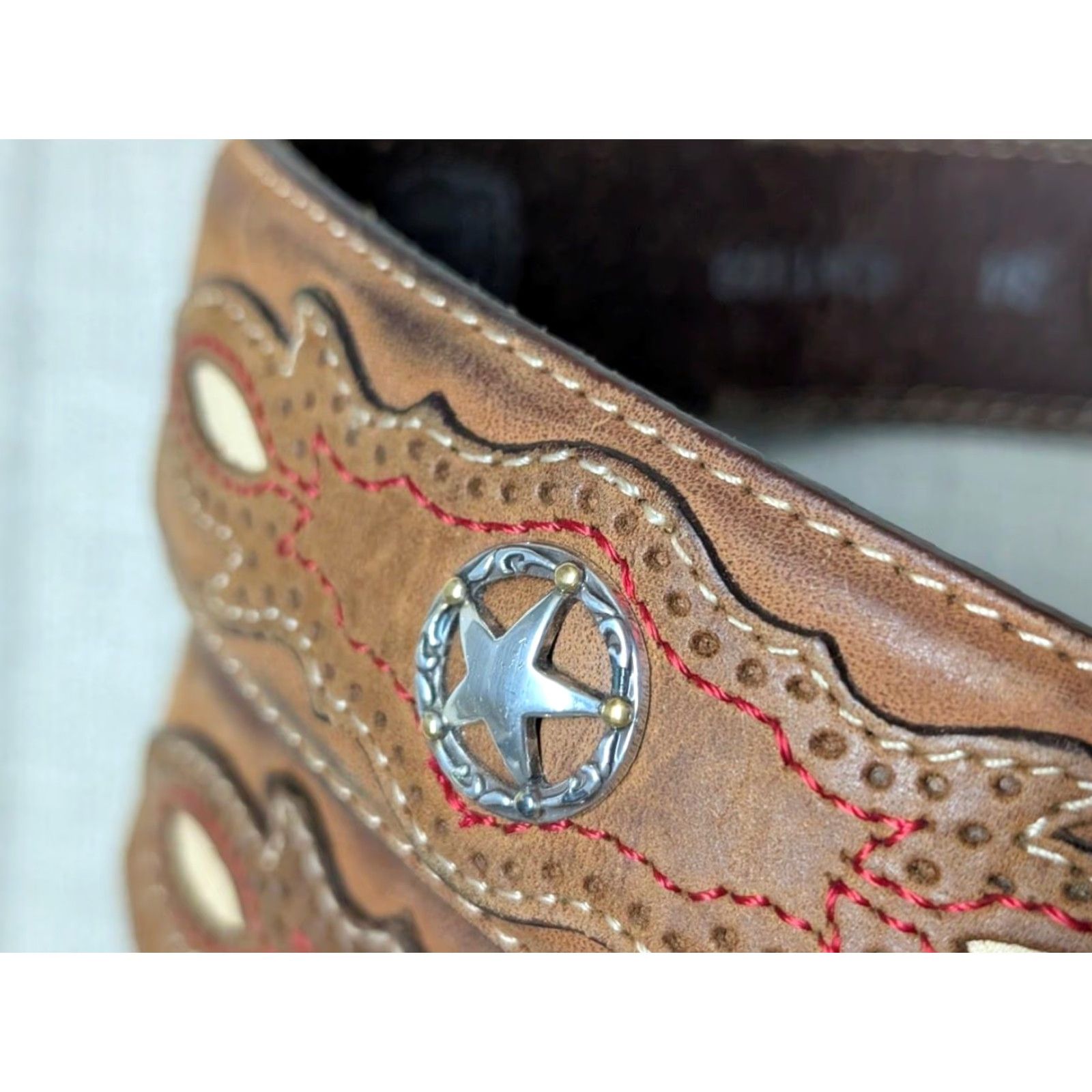 Tony Lama VINTAGE Tony Lama belt Concho western belt 32 brown leather Mens Belt Size 32 - 3 Thumbnail
