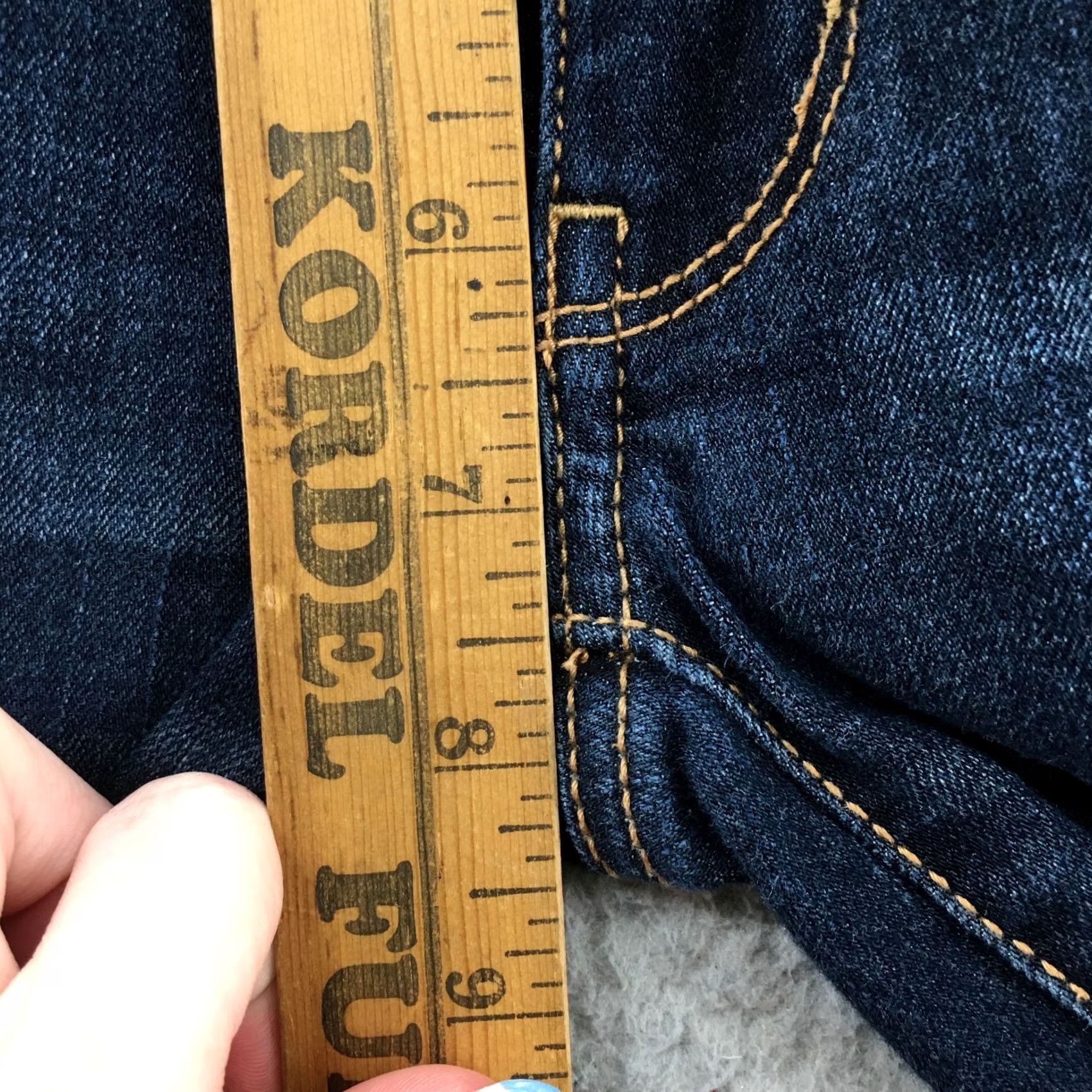 American Eagle Outfitters American Eagle Outfitters Artist Crop Jeans Womens Regular 2R Blue Denim Size 26" / US 2 / IT 38 - 7 Thumbnail