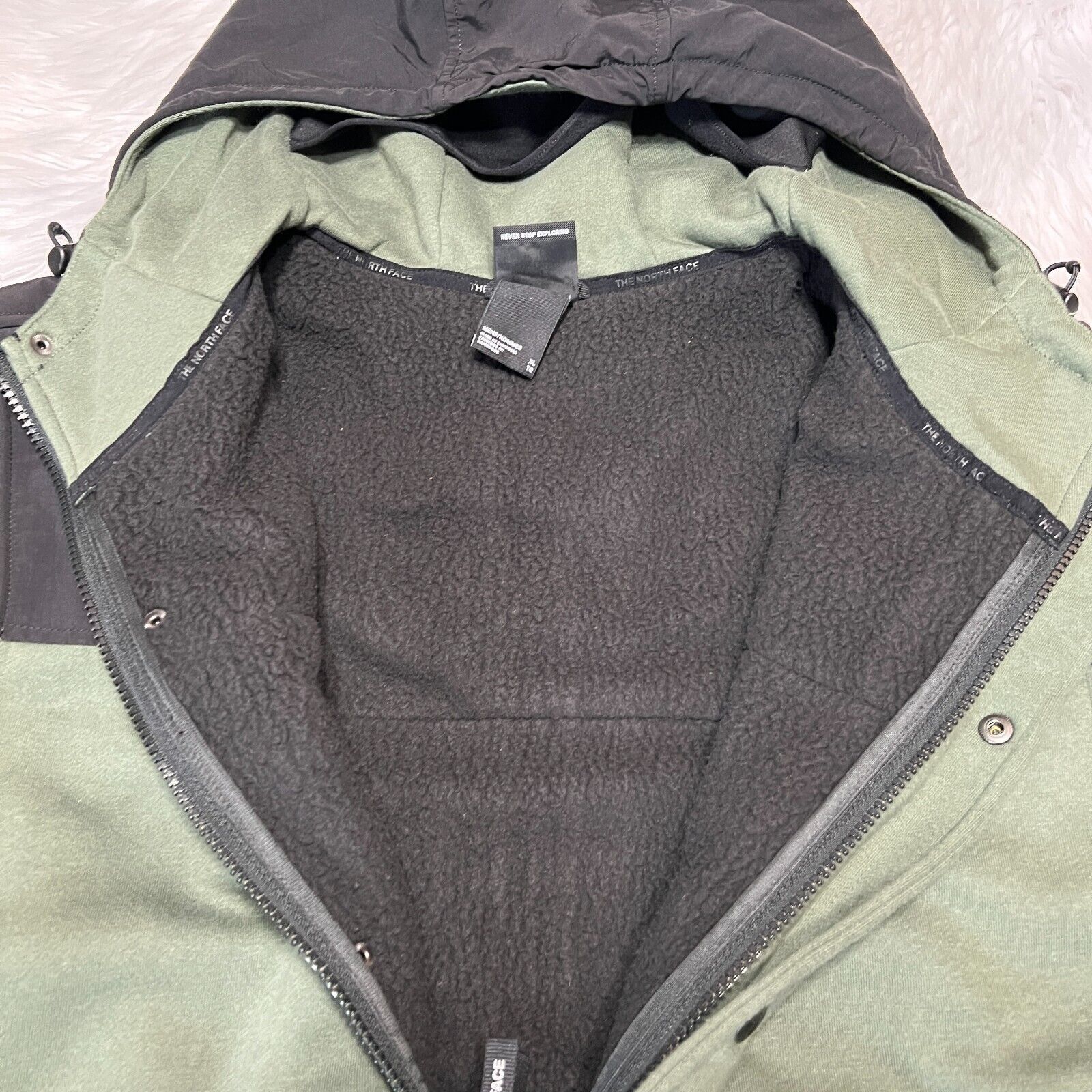 The North Face THE NORTH FACE HIGH RAIL FLEECE JACKET THYME SIZE XL Size US XL / EU 56 / 4 - 6 Thumbnail