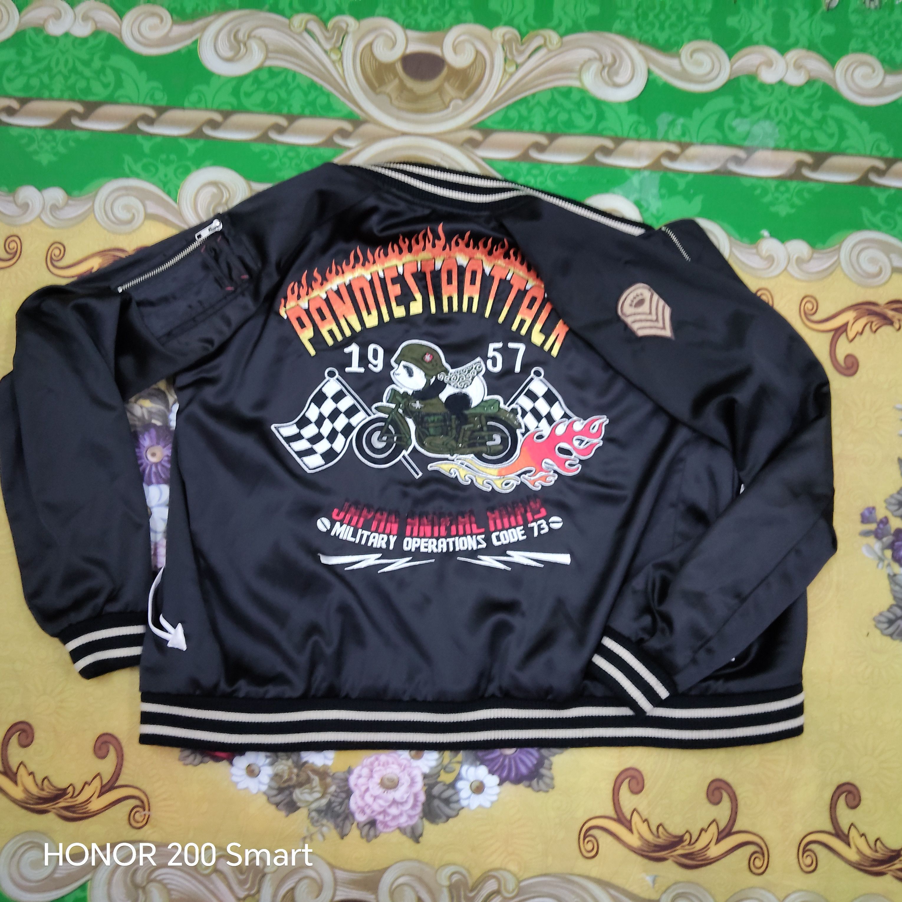 Japanese Brand Vintage Pandiesta Attack Sweater Size US S / EU 44-46 / 1 - 2 Thumbnail
