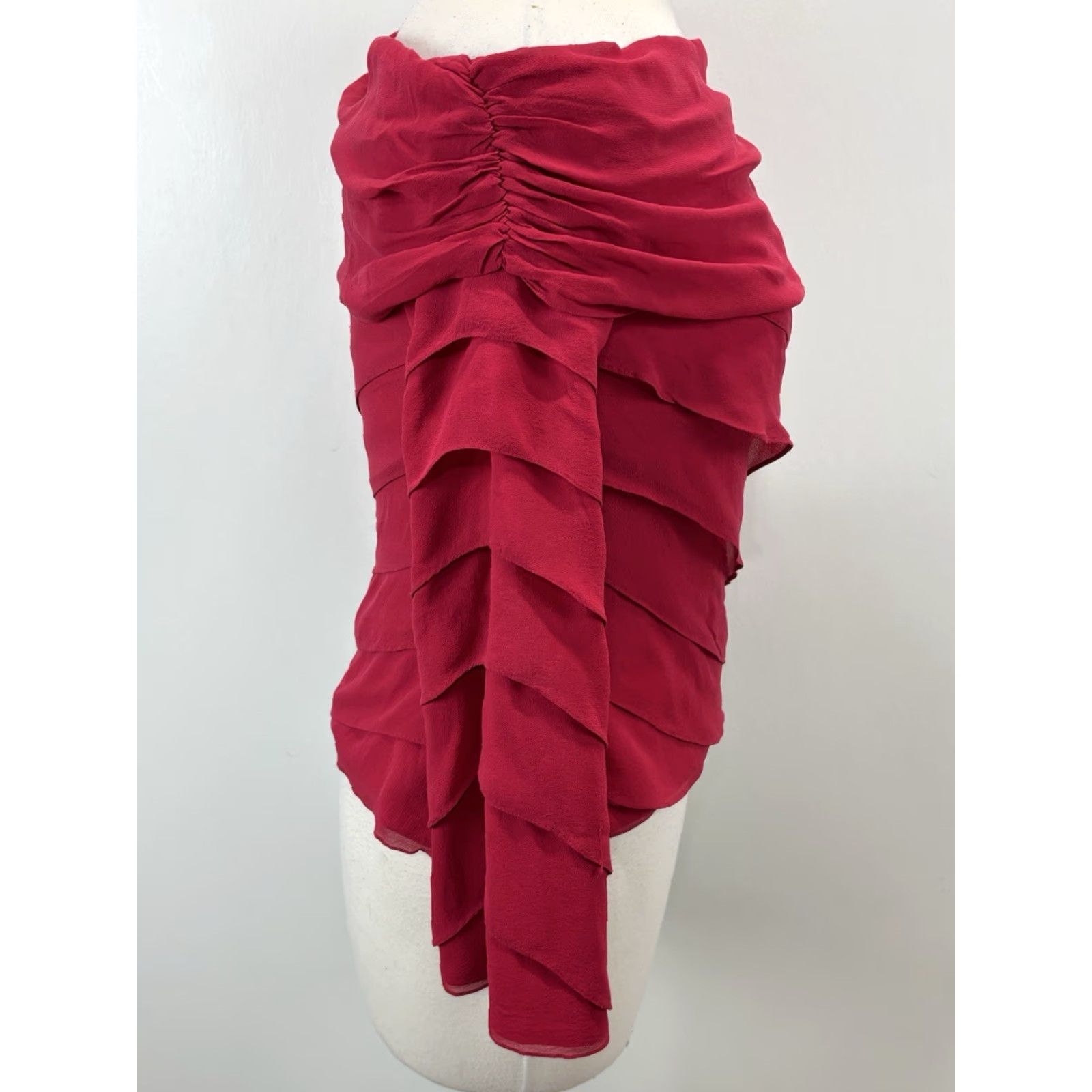 Tadashi Shoji Tadashi Shoji 100% Silk Blouse Top Women’s 6 Red Off Shoulder Tiered Ethereal Blouse Size M / US 6-8 / IT 42-44 - 4 Thumbnail