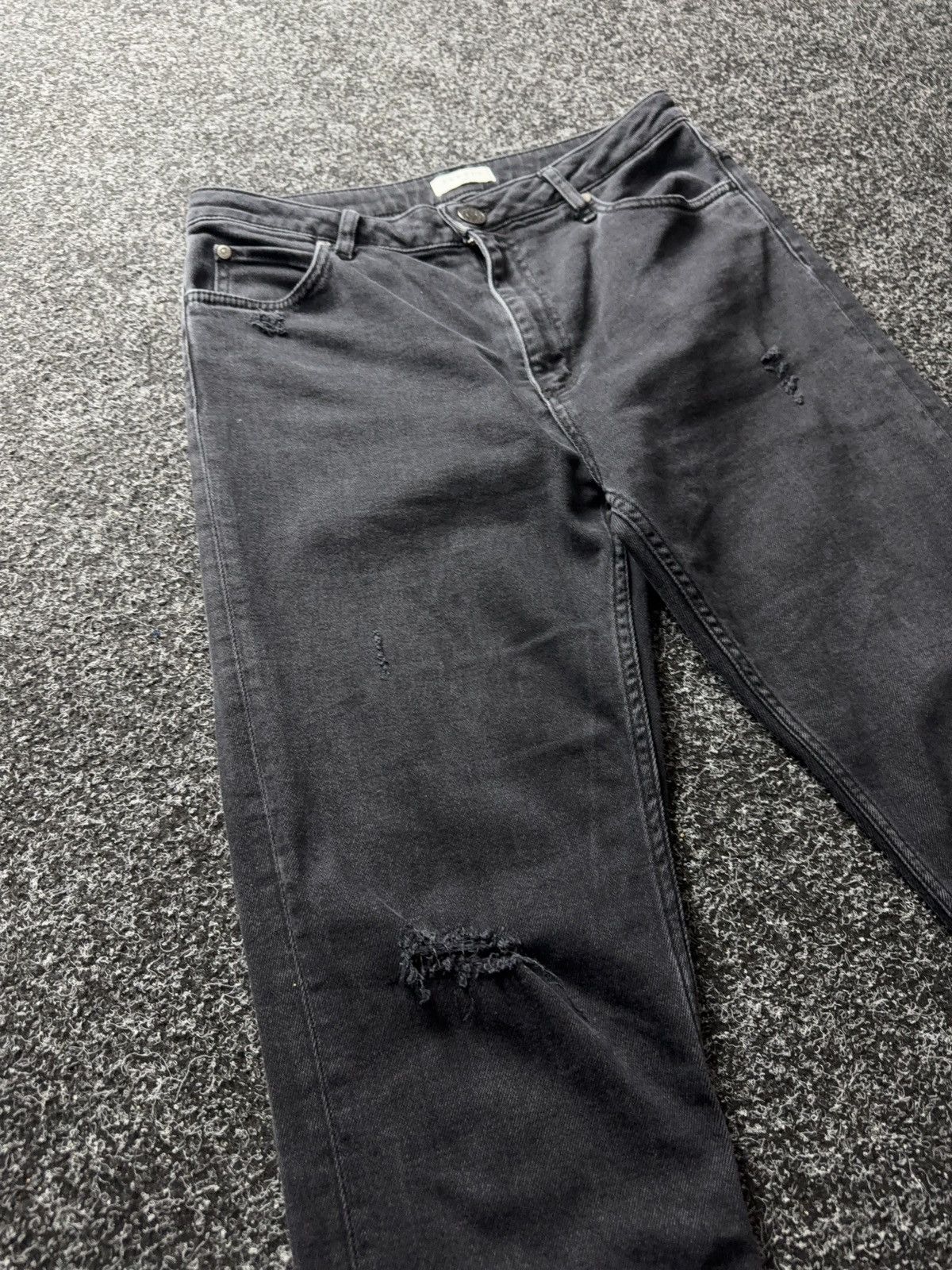 Sandro Sandro Paris Distressed Black Denim Jeans Straight Fit Size 30" / US 8 / IT 44 - 5 Thumbnail