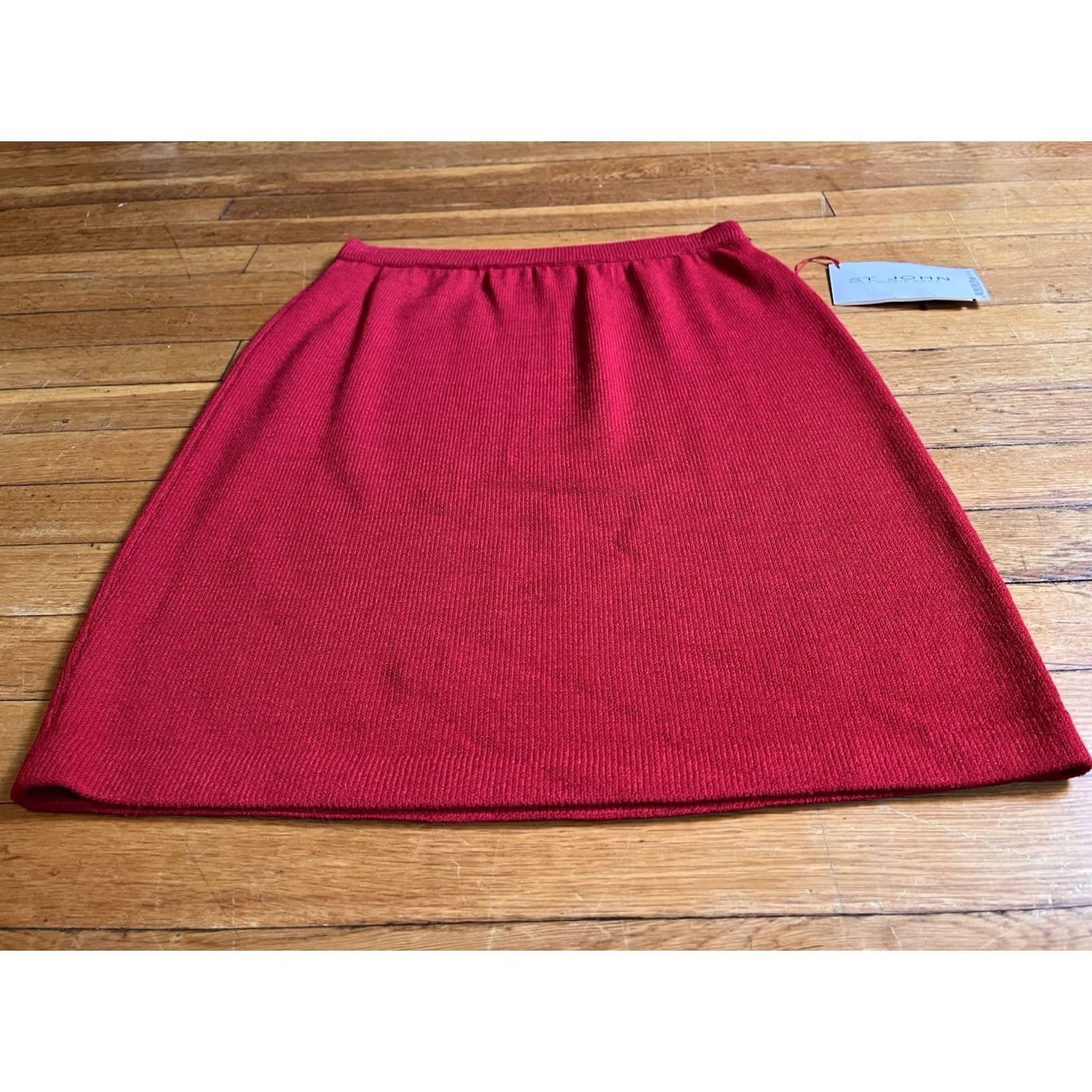 St. John St. John Santana Knit Pencil Skirt Women's 4 Red Knit Pencil Skirt, St. John, Red, 4, Keyboard-ready? Size 27" / US 4 / IT 40 - 2 Thumbnail