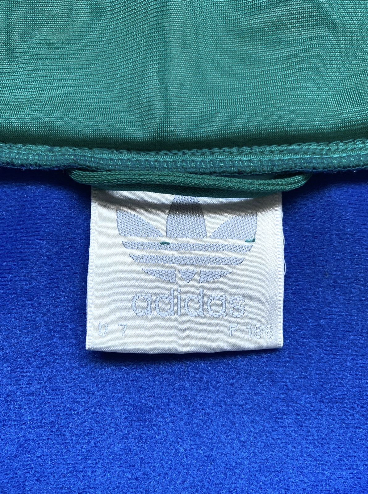 Adidas Veste Adidas sportswear retro 90’s 🐍🏴‍☠️ Size US L / EU 52-54 / 3 - 8 Thumbnail