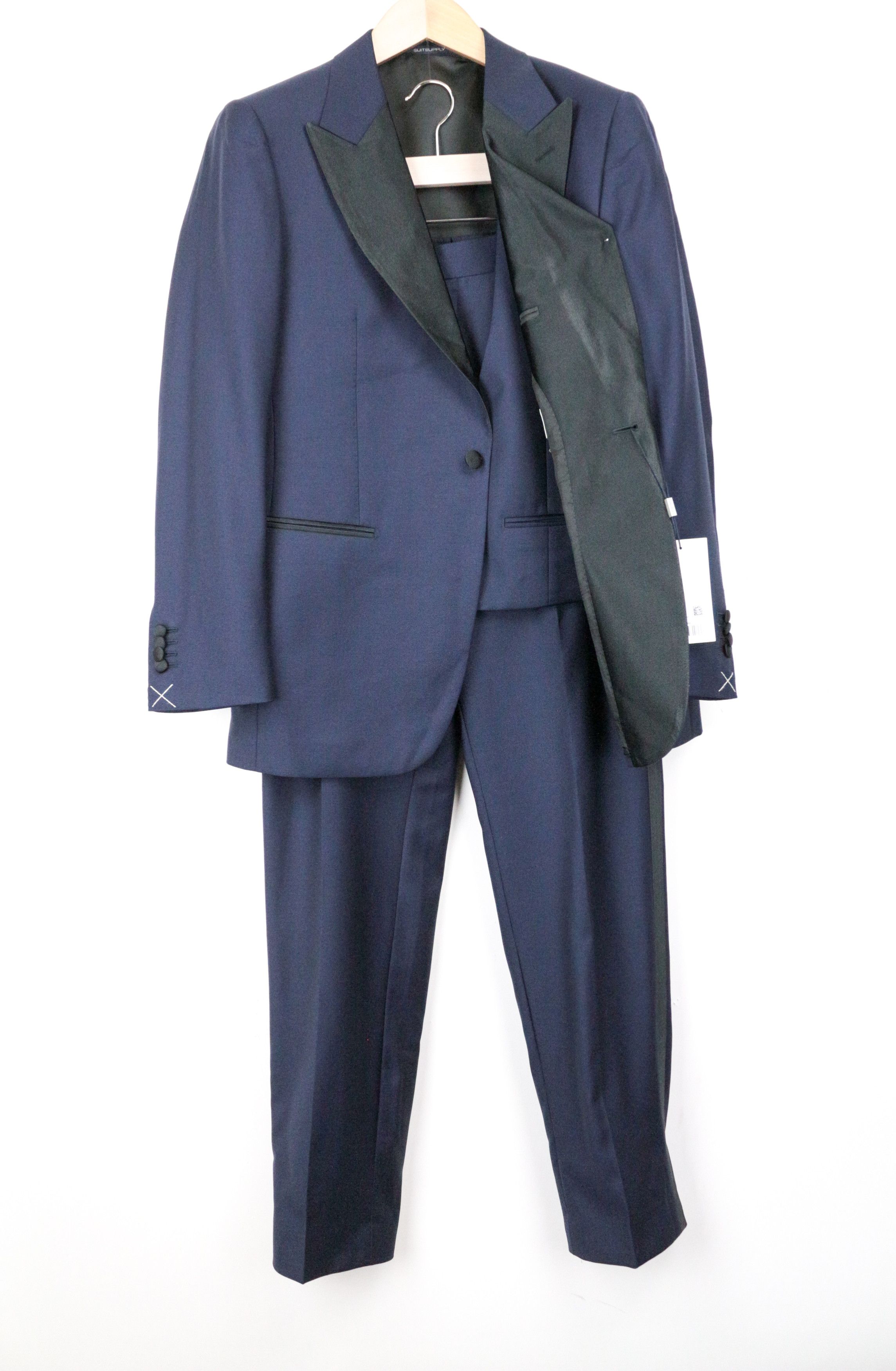 image of Suitsupply Lazio Tuxedo Uk38S Blue Slim Wool S130's 3 Piece Suit 67054, Men's