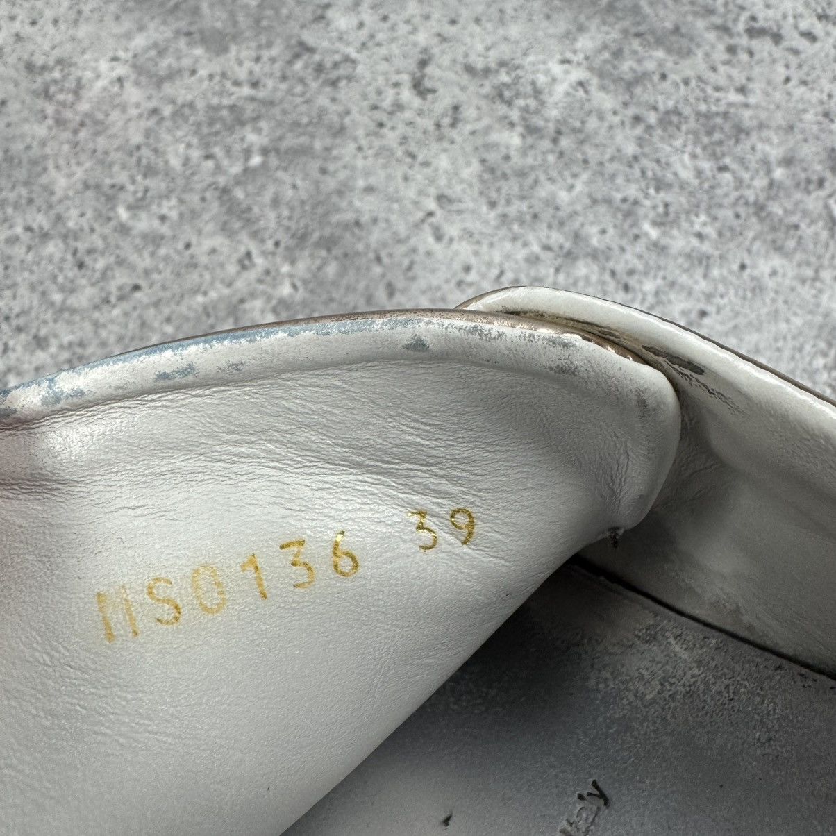 Louis Vuitton Louis Vuitton Gold Leather Frontrow Low Top Sneakers Size US 9 / IT 39 - 14 Thumbnail