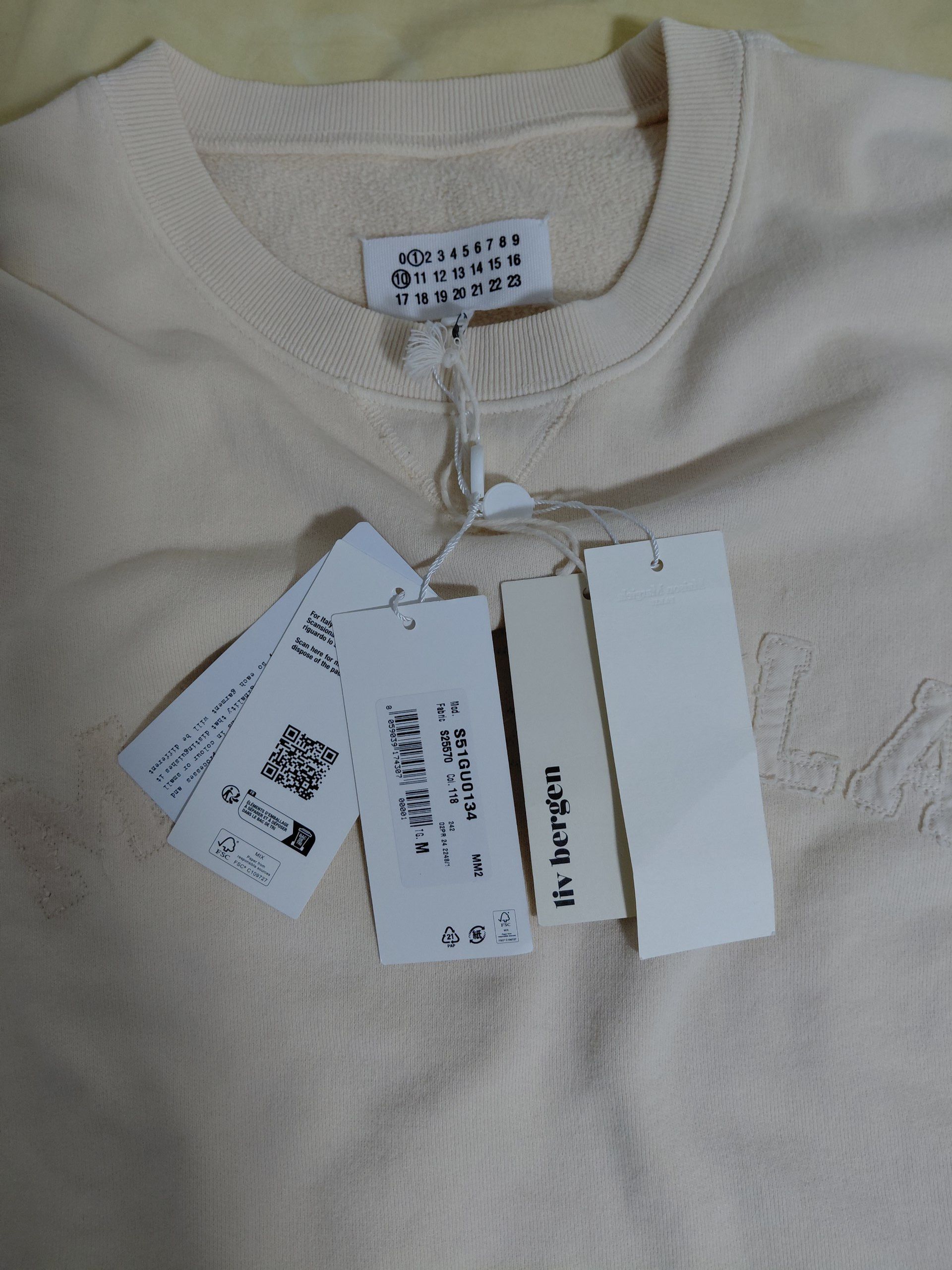 Maison Margiela Maison Margiela Distressed Logo Cropped Sweatshirt Wit Label Size L / US 10 / IT 46 - 13 Thumbnail