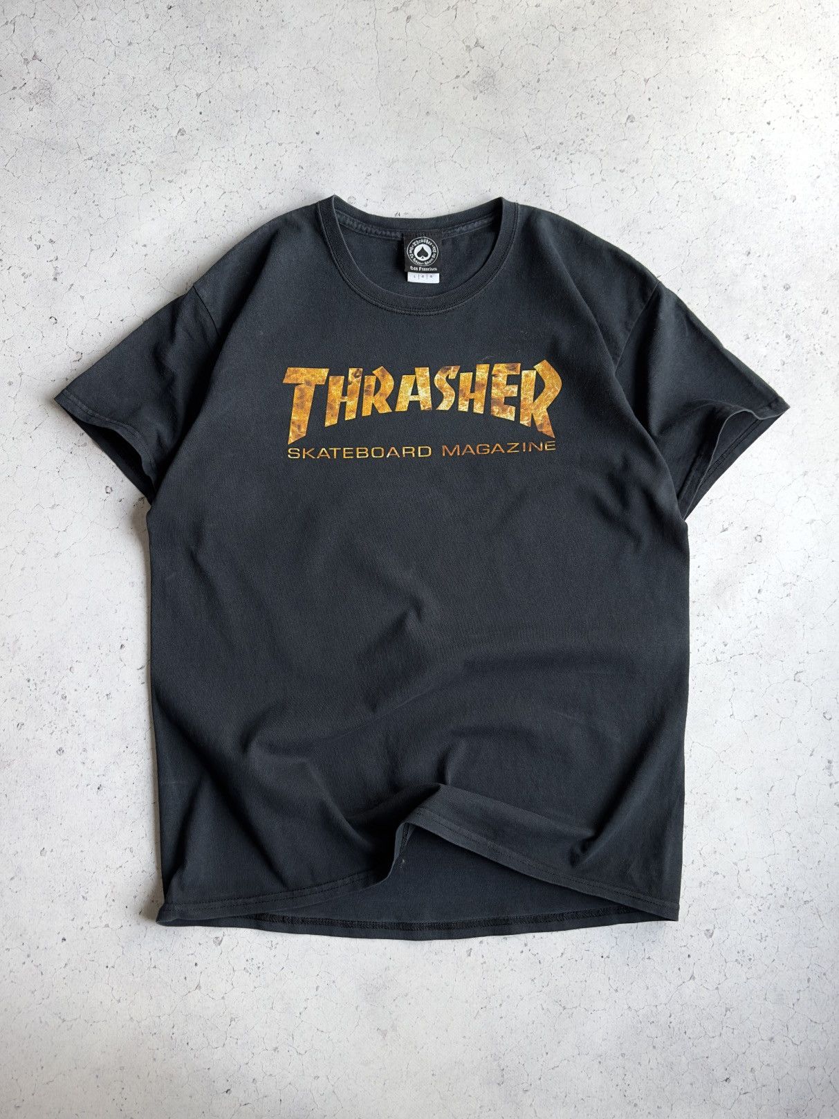 Thrasher VINTAGE Y2K THRASHER FLAME LOGO TEE Size US L / EU 52-54 / 3 - 1 Thumbnail