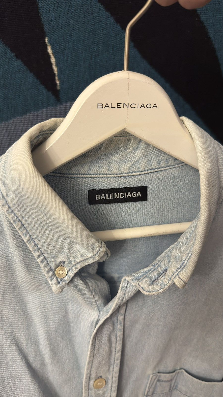 Balenciaga Balenciaga Logo Washed light blue Denim Big Shirt jacket Size US M / EU 48-50 / 2 - 9 Thumbnail