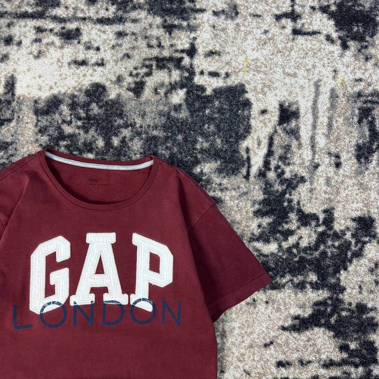 Gap Gap Vintage Y2K Big Embroidered Logo T-Shirt 1TS31 Size US M / EU 48-50 / 2 - 2 Thumbnail