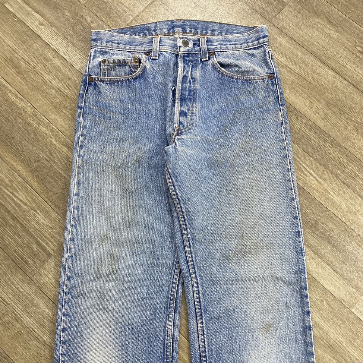 Levi's Vintage Clothing 🇺🇸1990s Vintage Levis 501 USA 30x33 #501 Blue Jeans Size US 29 - 2 Thumbnail