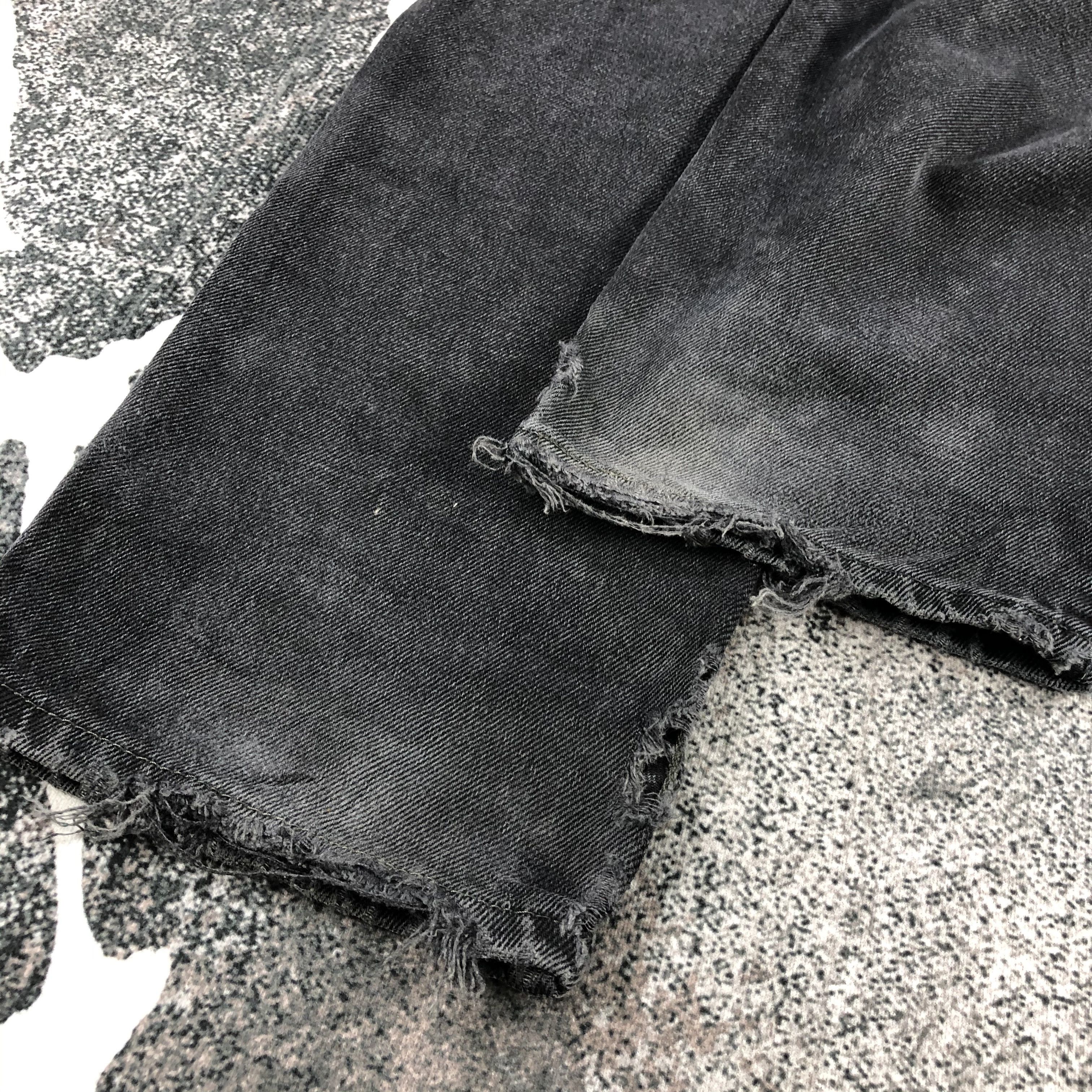 Levi's Vintage Levis 550 Jeans Faded Black Denim KJ971 Size US 31 - 6 Thumbnail
