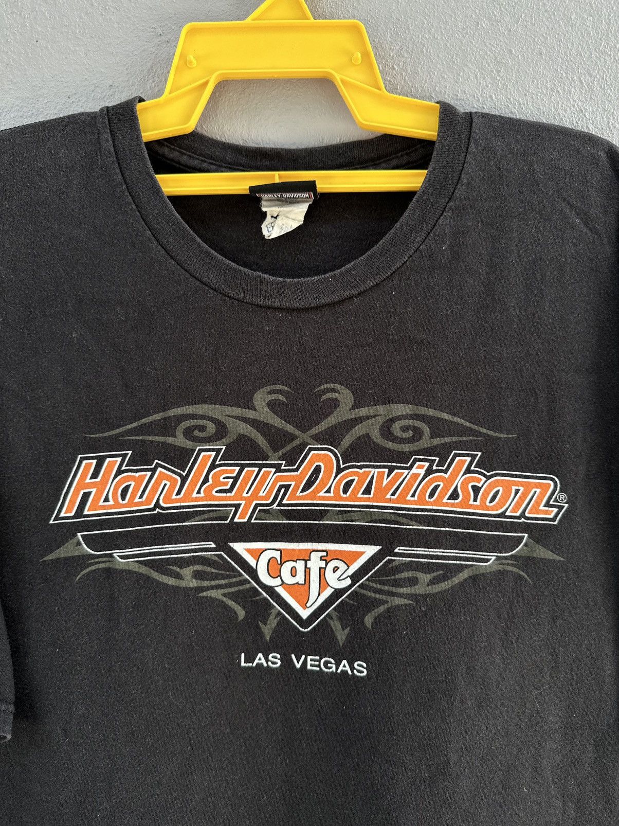 Harley Davidson Thrashed Vintage Harley Davidson Cafe Las Vegas Flame Faded Size US XL / EU 56 / 4 - 2 Thumbnail