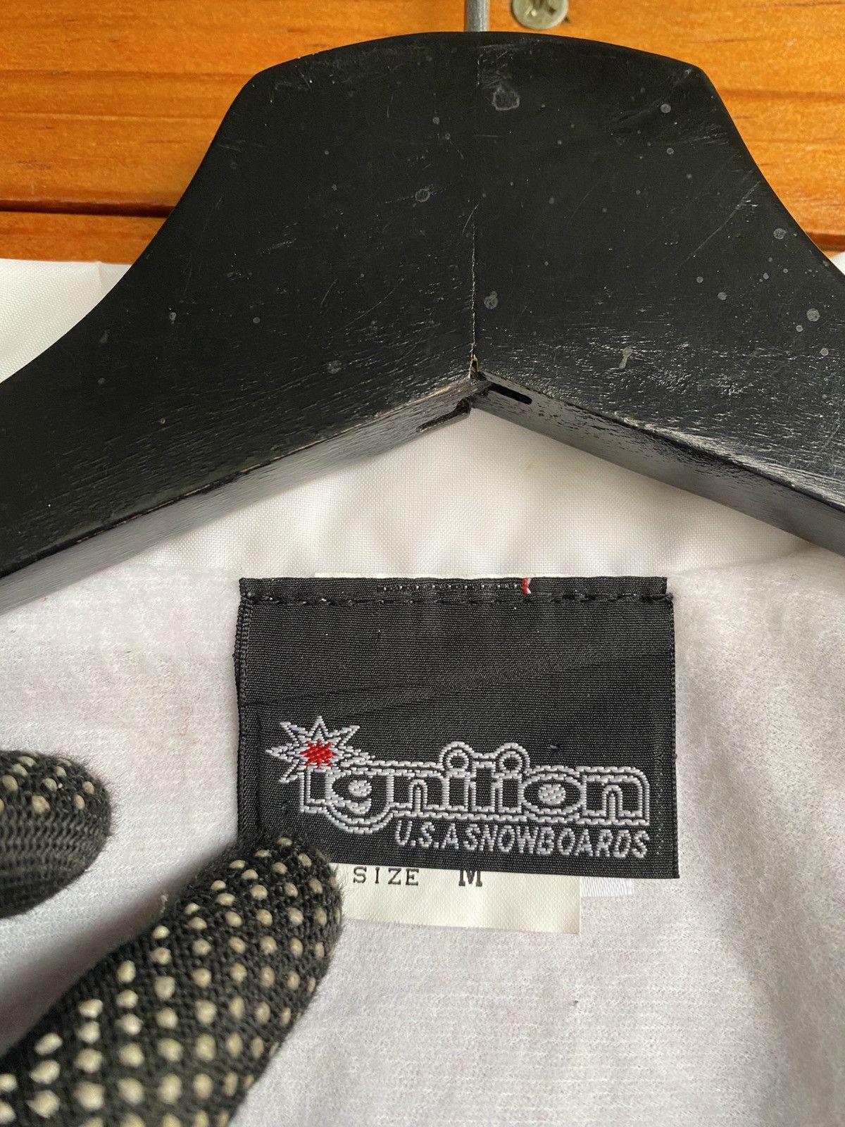 Vintage Vintage Ignition U.S.A Snowboards White Coach Nylon Jacket Size US M / EU 48-50 / 2 - 8 Thumbnail