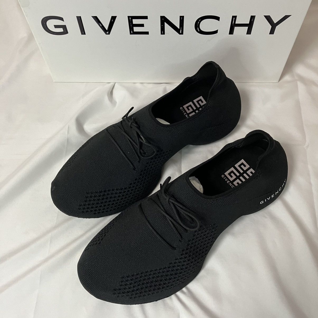Givenchy Givenchy TK-360 Knit Sneakers Black Size US 9 / EU 42 - 1 Thumbnail