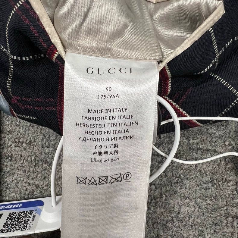 Gucci Gucci checkered bee suit set-2507 Size US L / EU 52-54 / 3 - 4 Thumbnail