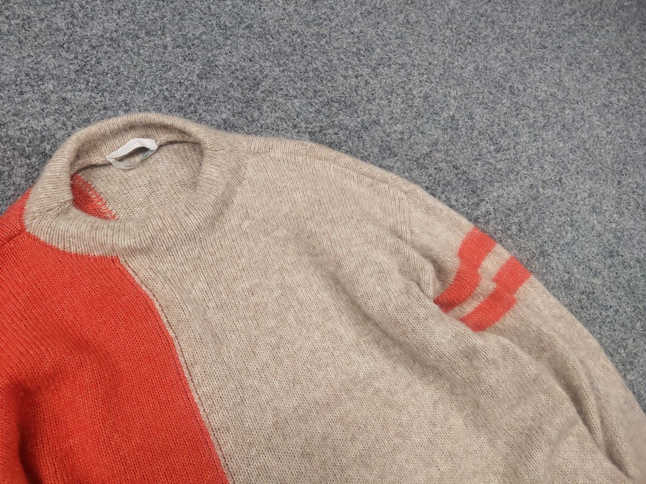 Hugo Boss Hugo Boss Alpaca Wool Blend loose sweater with colorful Size S / US 4 / IT 40 - 10 Thumbnail