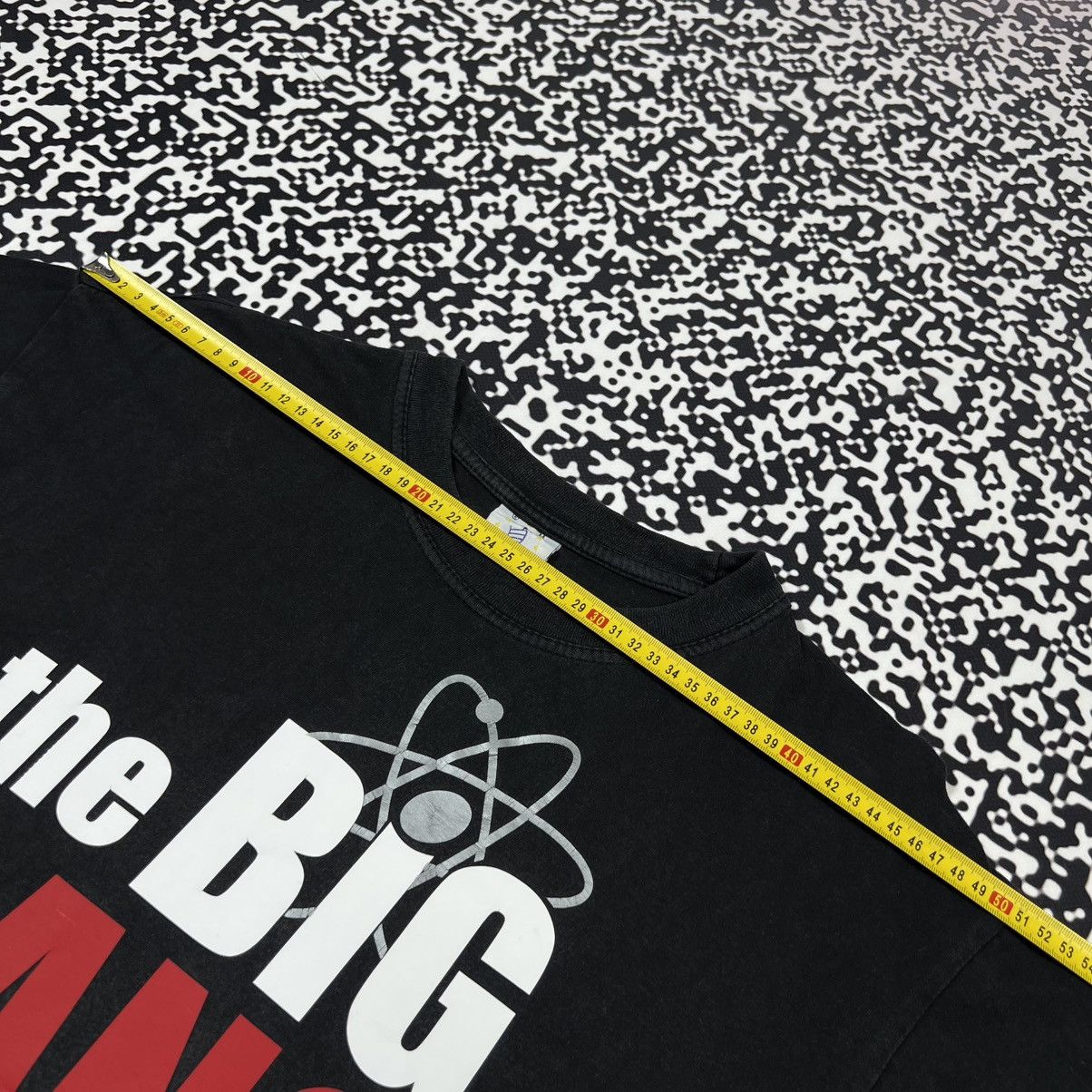 Vintage Vintage Y2K Big Bang Theory Movie Faded Retro Style T-shirt Size US M / EU 48-50 / 2 - 12 Thumbnail