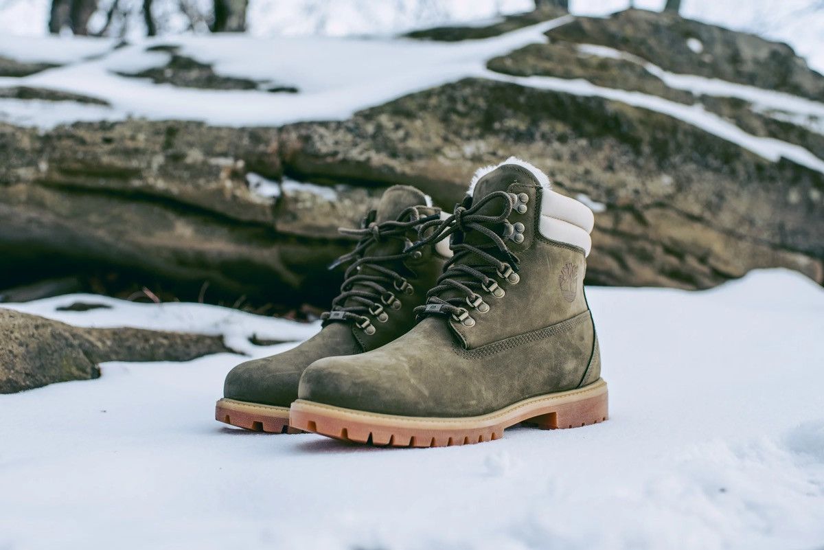 Kith × Timberland 2016 KITH x TIMBERLAND 1/300 Size US 9.5 / EU 42-43 - 1 Thumbnail