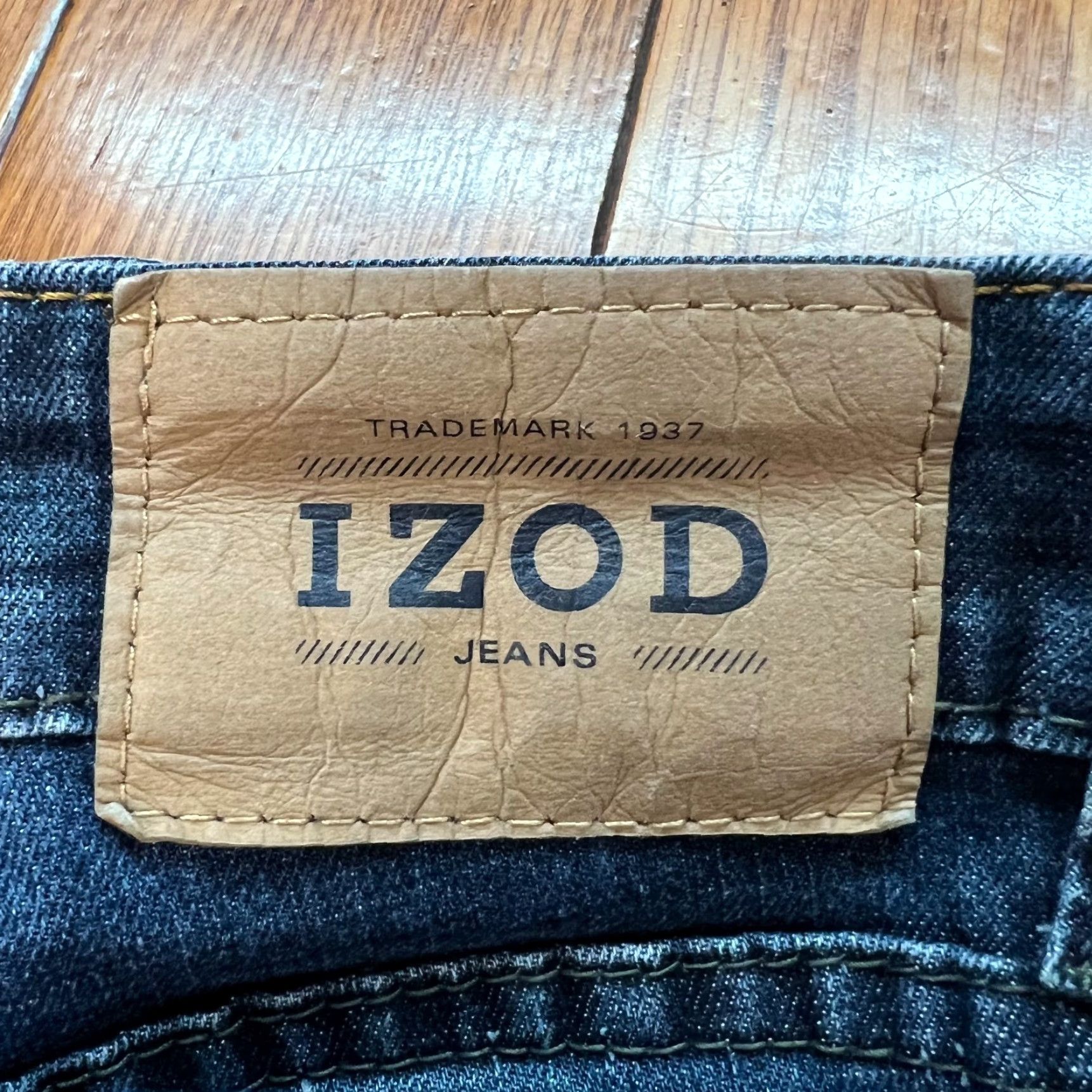 Izod Izod Jeans Flat Front Low Rise Straight Leg Blue Denim Size 38X30 Casual Mens Size US 38 / EU 54 - 7 Thumbnail