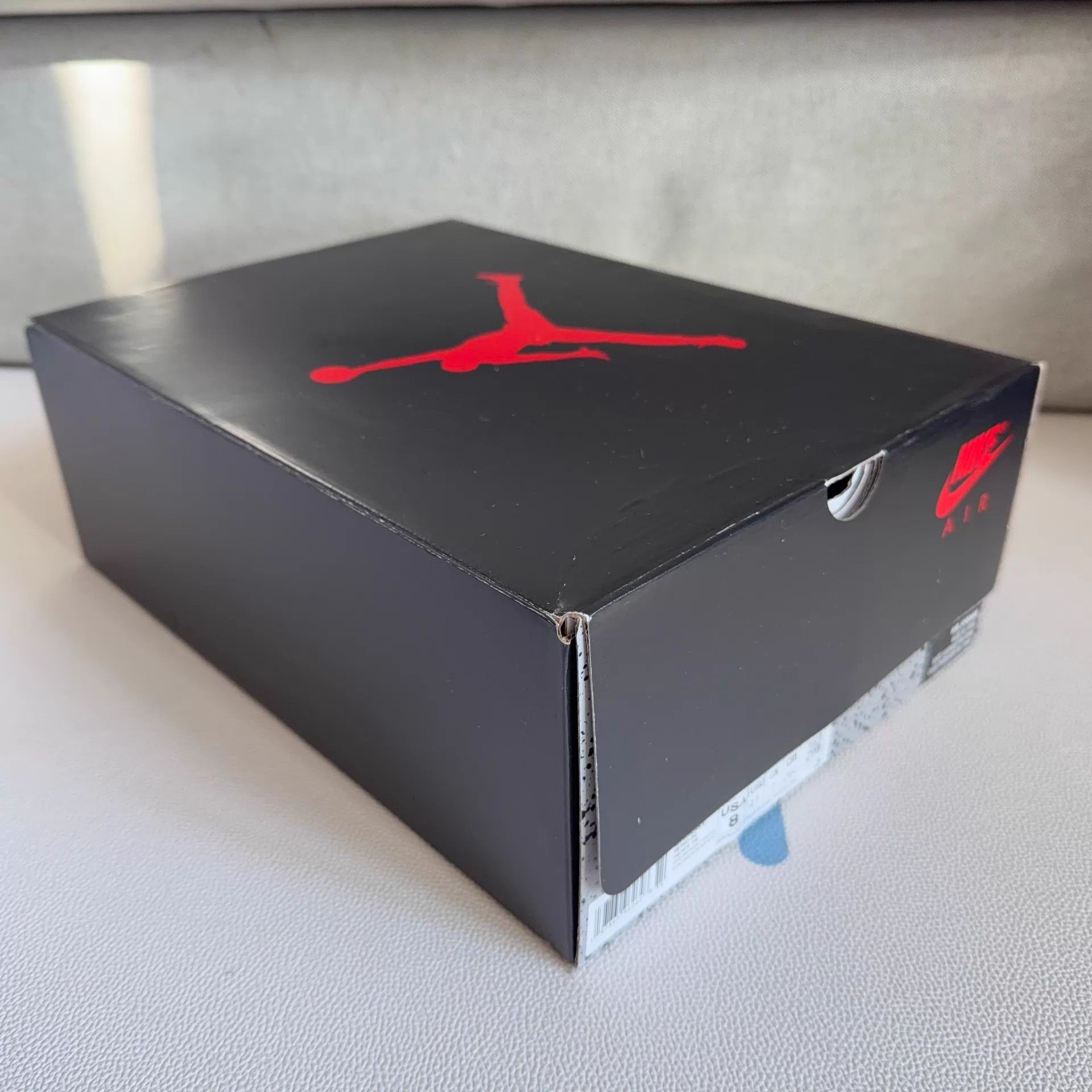 Nike Nike Air Jordan 5 White Grape EUR 41 1 wear Size US 8 / EU 41 - 6 Thumbnail