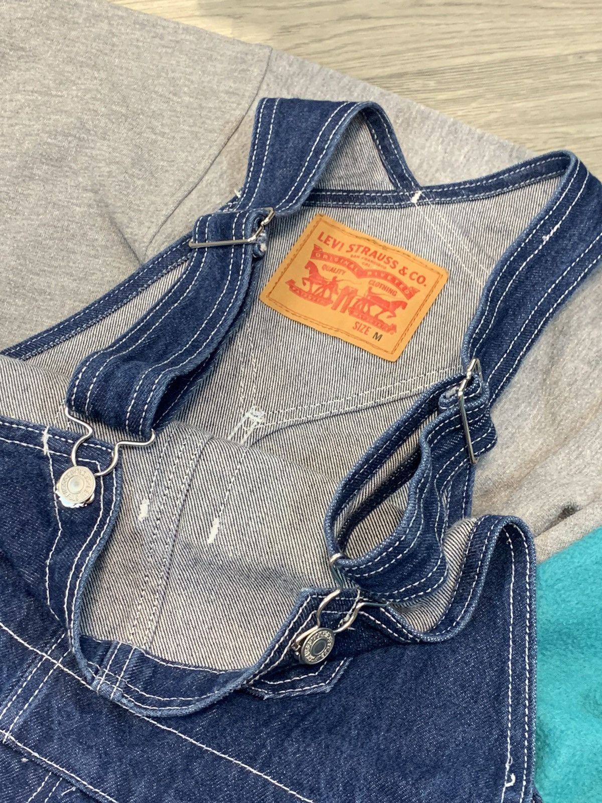 Levi's Levi’s denim overalls men’s size Size US 34 / EU 50 - 4 Thumbnail