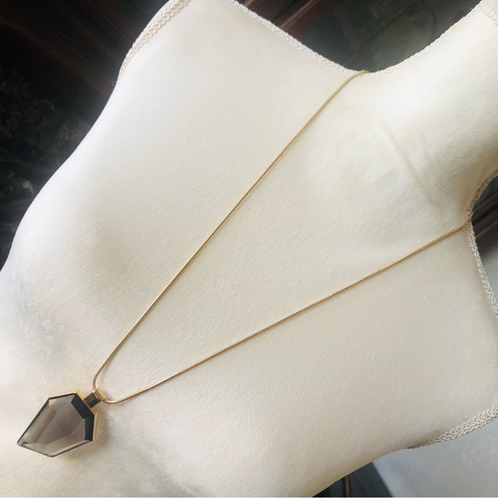 Jewelry Geometric faceted smoky topaz lucite pendant necklace Size ONE SIZE - 1 Thumbnail