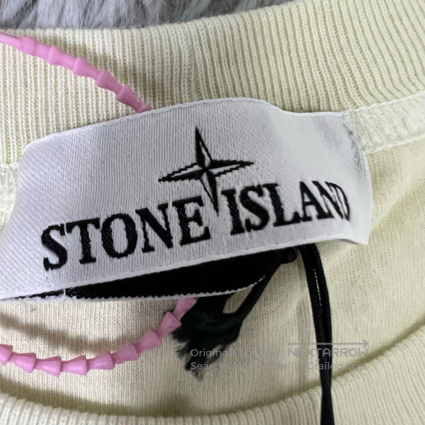 Stone Island Stone Island Short-Sleeve T-Shirt. Size US L / EU 52-54 / 3 - 4 Thumbnail