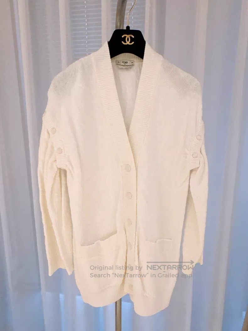 Fendi Fendi White Terry Cloth Embossed Logo Oversized Jacket Size XXS / US 00 / IT 34 - 1 Thumbnail