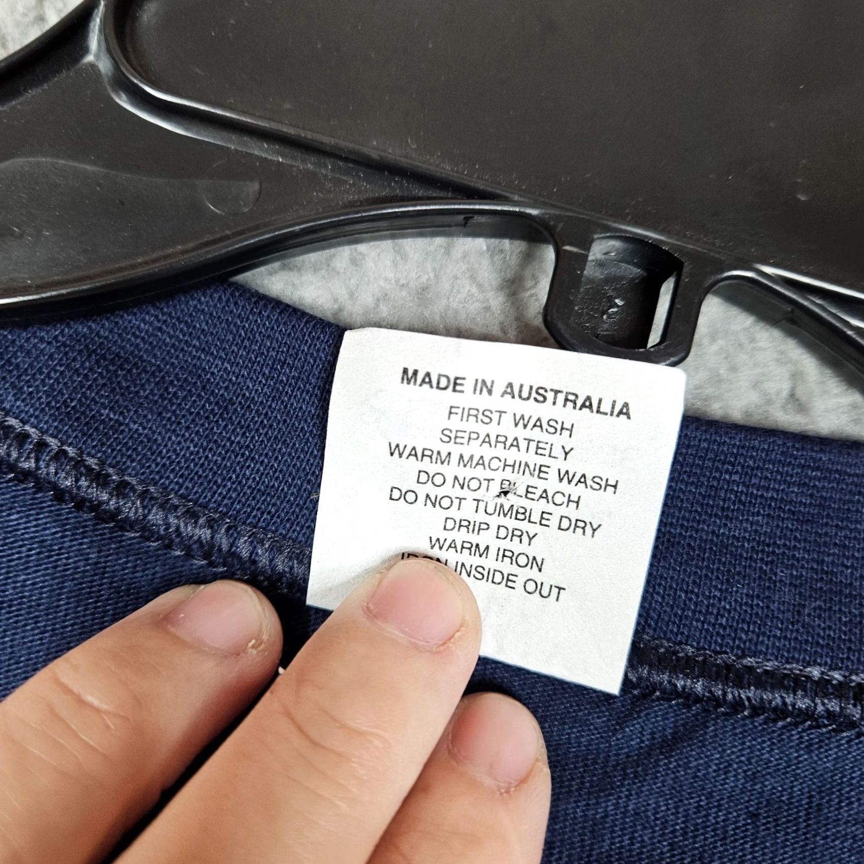 Vintage VINTAGE Australian Grown Unisex Adult 2000 Sydney Olympics Graphic Tee XL Blue T-Shirt Sports Mens Womens Boys Girls Size US XL / EU 56 / 4 - 6 Thumbnail
