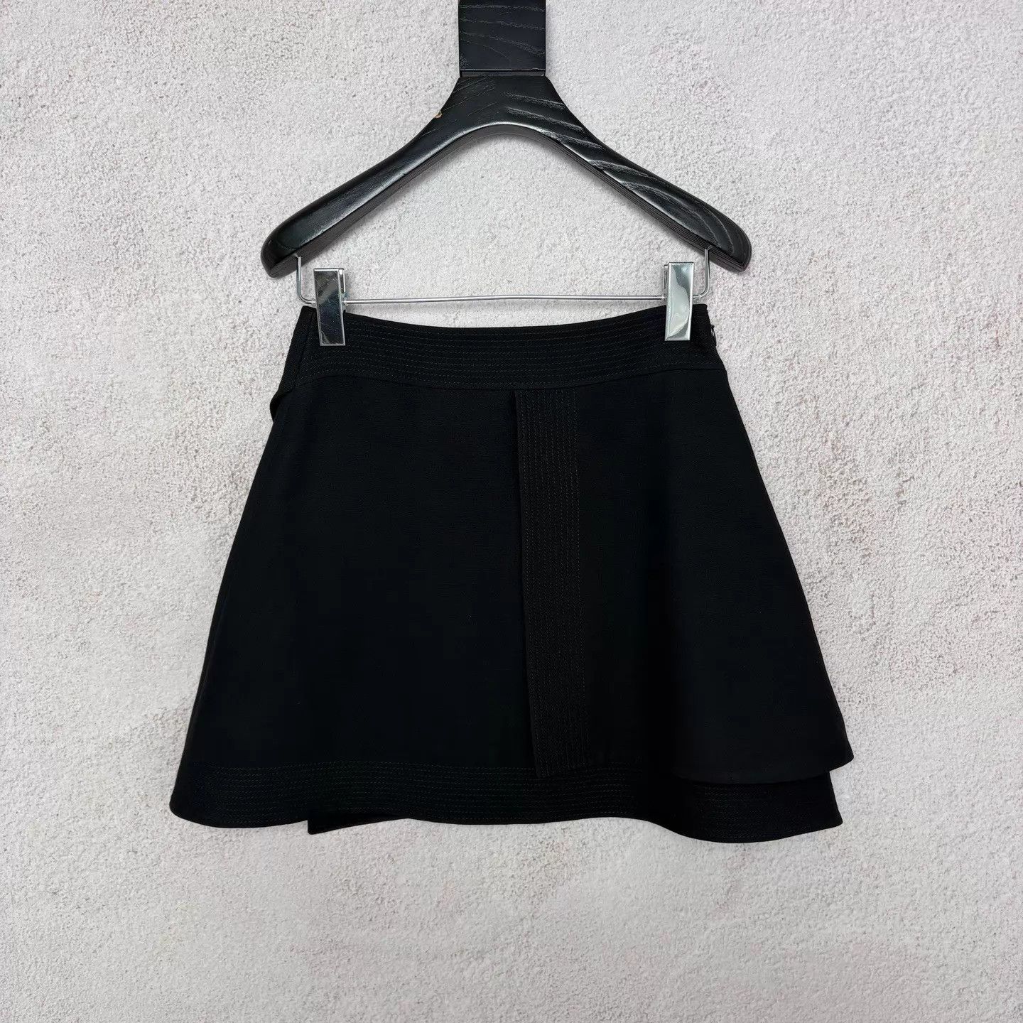 Dior Dior Black Cashmere Ruffle Skirt Women's 36 New Size 26" / US 2 / IT 38 - 2 Thumbnail