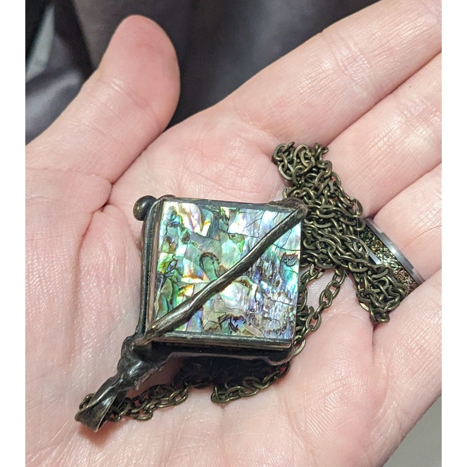 Other Vintage Abalone Crackle Cube Pendant Necklace Size ONE SIZE - 9 Thumbnail