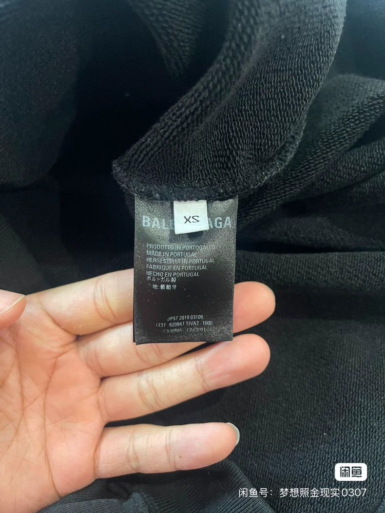 Balenciaga Balenciaga Models like black hoodie 2501-Nextarrow Size US XS / EU 42 / 0 - 7 Thumbnail