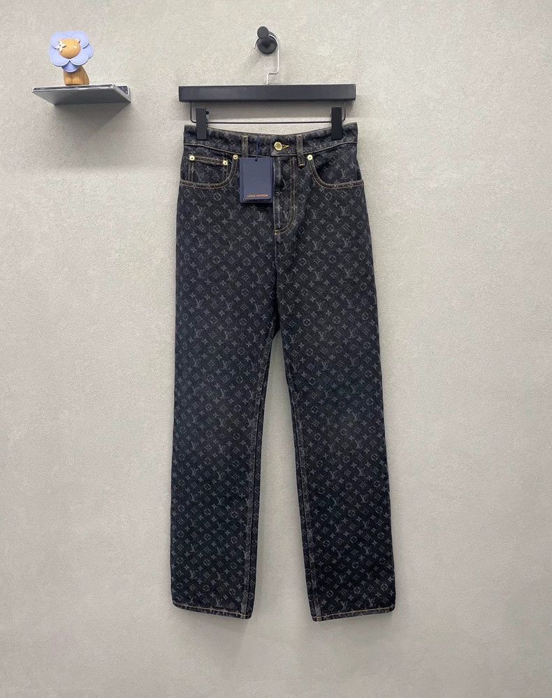 Louis Vuitton Louis Vuitton Black Monogram Jeans - dmc Size US 36 / EU 52 - 1 Thumbnail