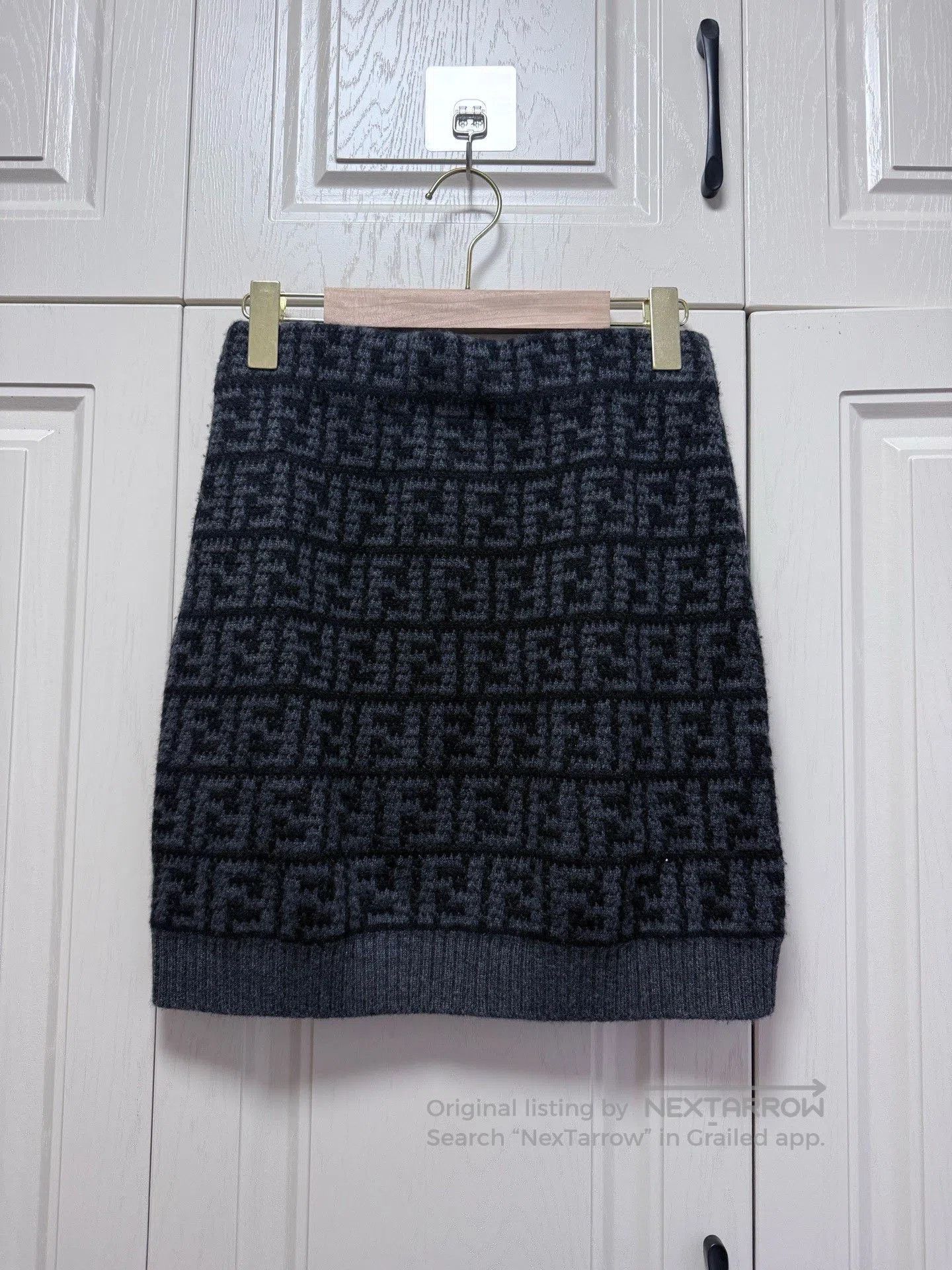 Fendi Fendi All-Over Print Skirt. Size 37" - 2 Thumbnail