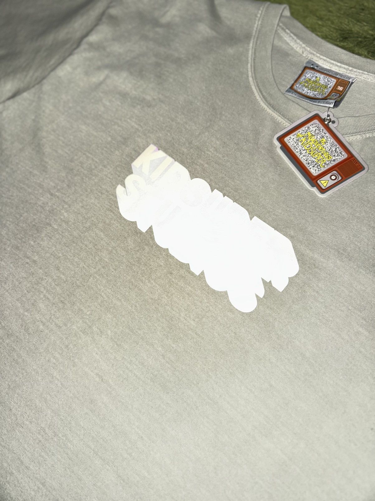 KidSuper [XL] KIDSUPER Studios 22AW Collection Logo Tubular T-Shirt Size US XL / EU 56 / 4 - 2 Thumbnail