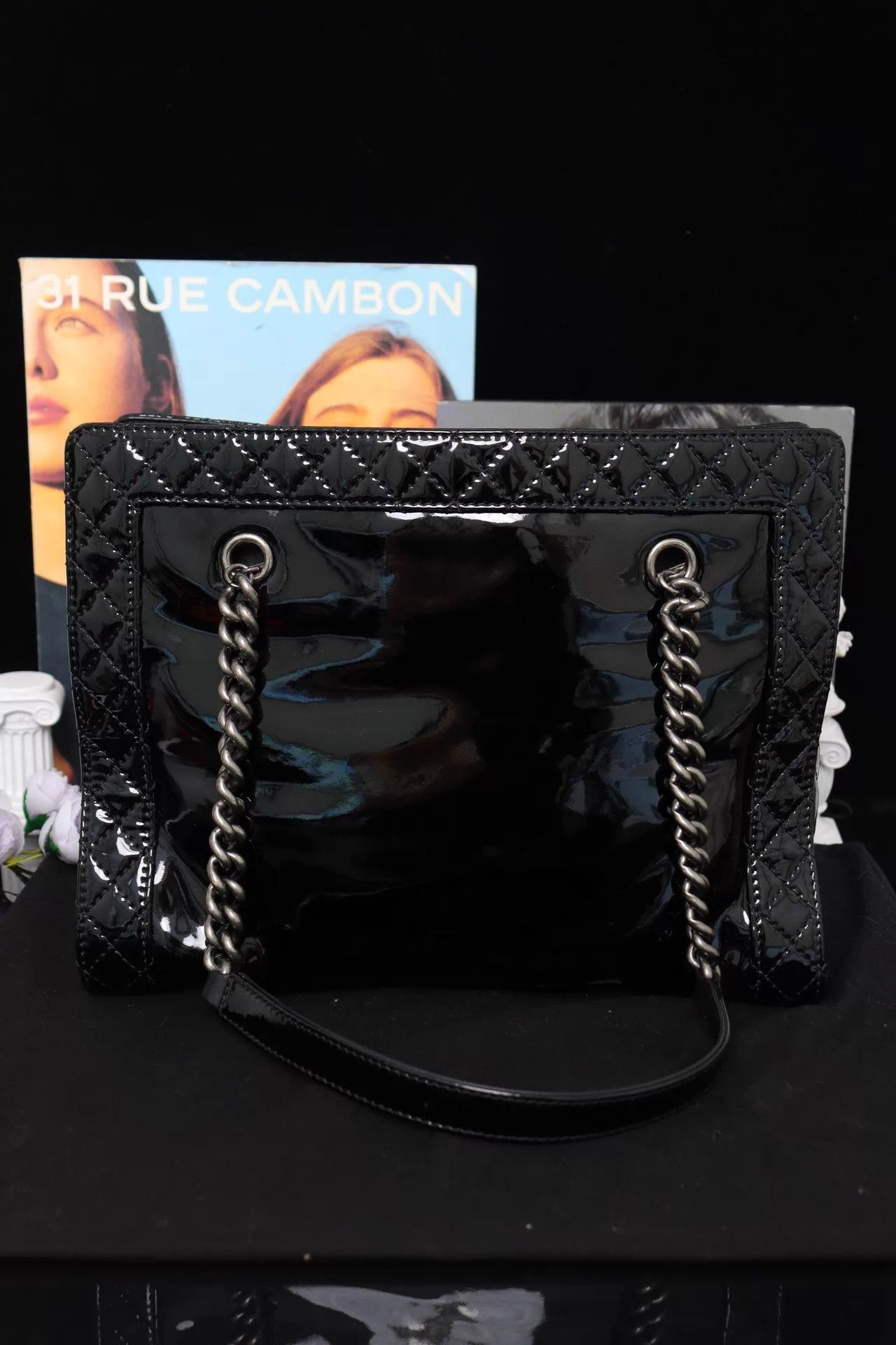 Chanel Chanel Le Boy Tote - Black Patent 18 with dustbag Size ONE SIZE - 2 Thumbnail