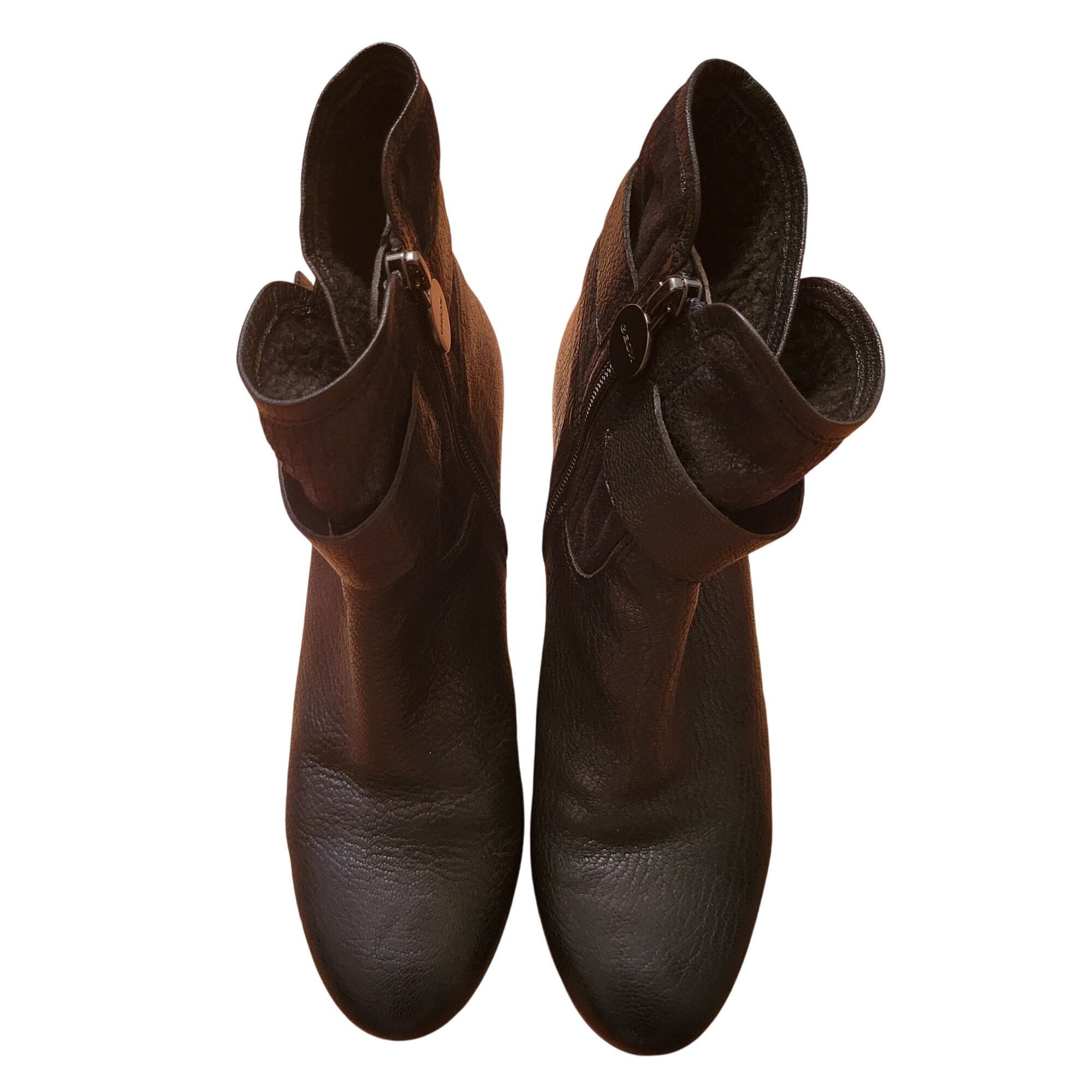 Geox Geox Respira Black Leather Heeled Ankle Boots 38 Chunky 8 Si Size US 8 / IT 38 - 2 Thumbnail