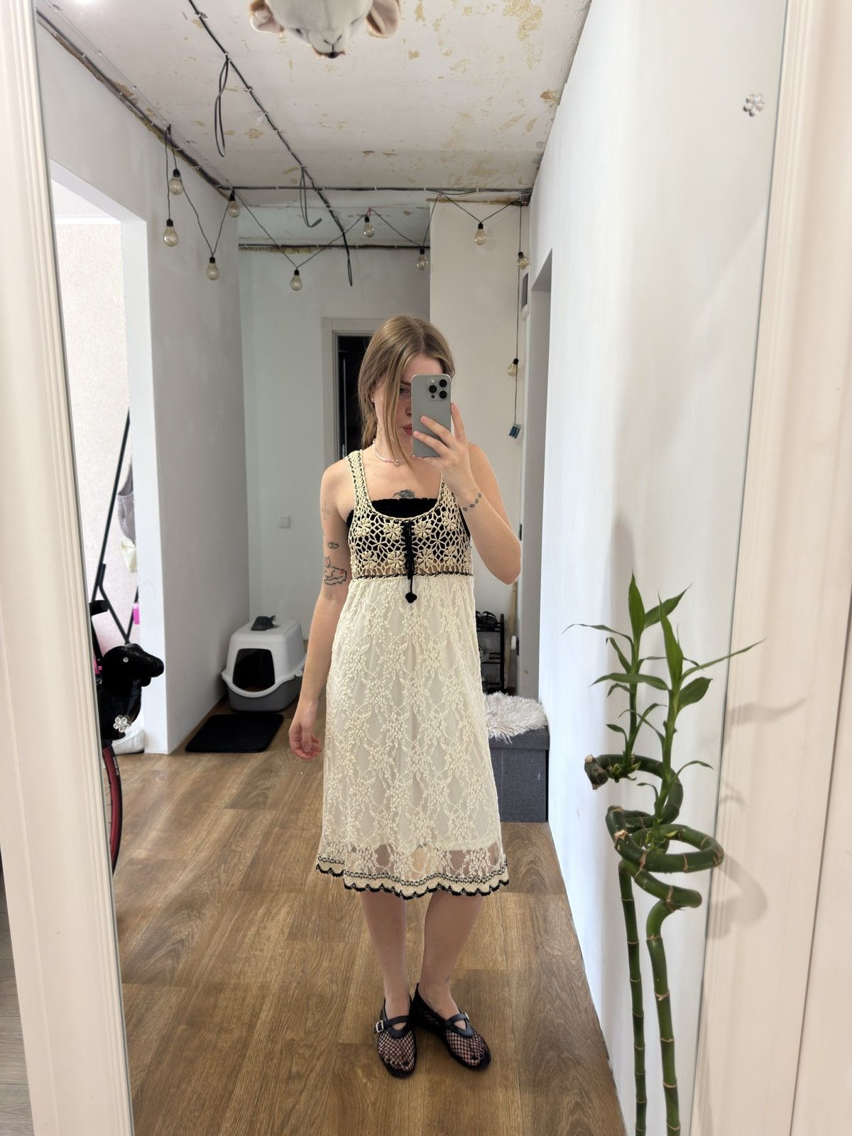 Vintage VINTAGE KNITTED MESH BEACH MAXI GUIPURE DRESS Size M / US 6-8 / IT 42-44 - 1 Thumbnail