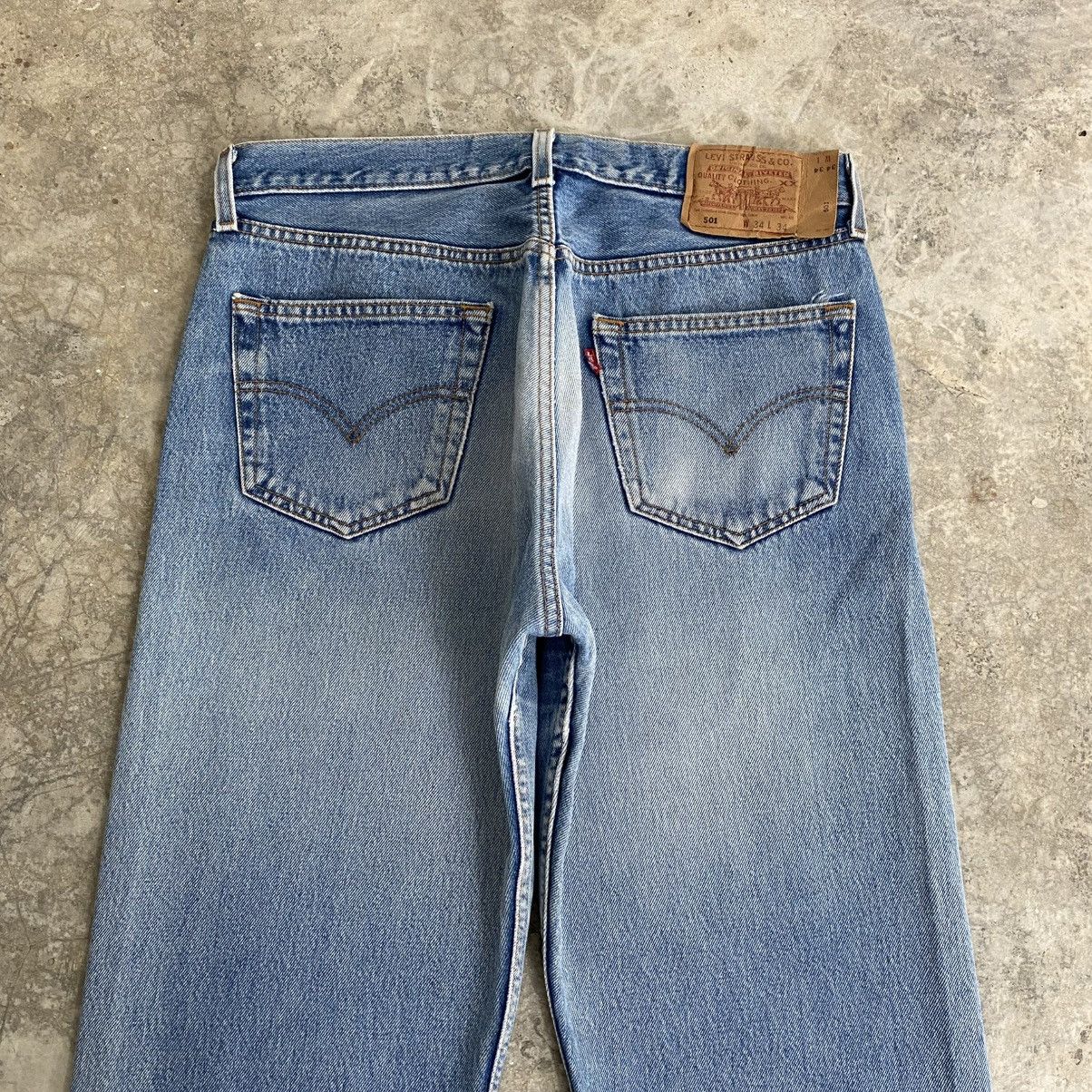 Levi's Vintage Late 90’s Levis 501 Faded Blue Distressed Jeans Size US 33 - 12 Thumbnail