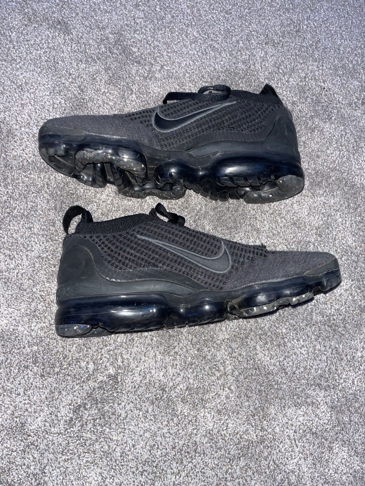 Nike Nike Mens Vapormax Size 8 Black Size US 8 / EU 41 - 8 Thumbnail