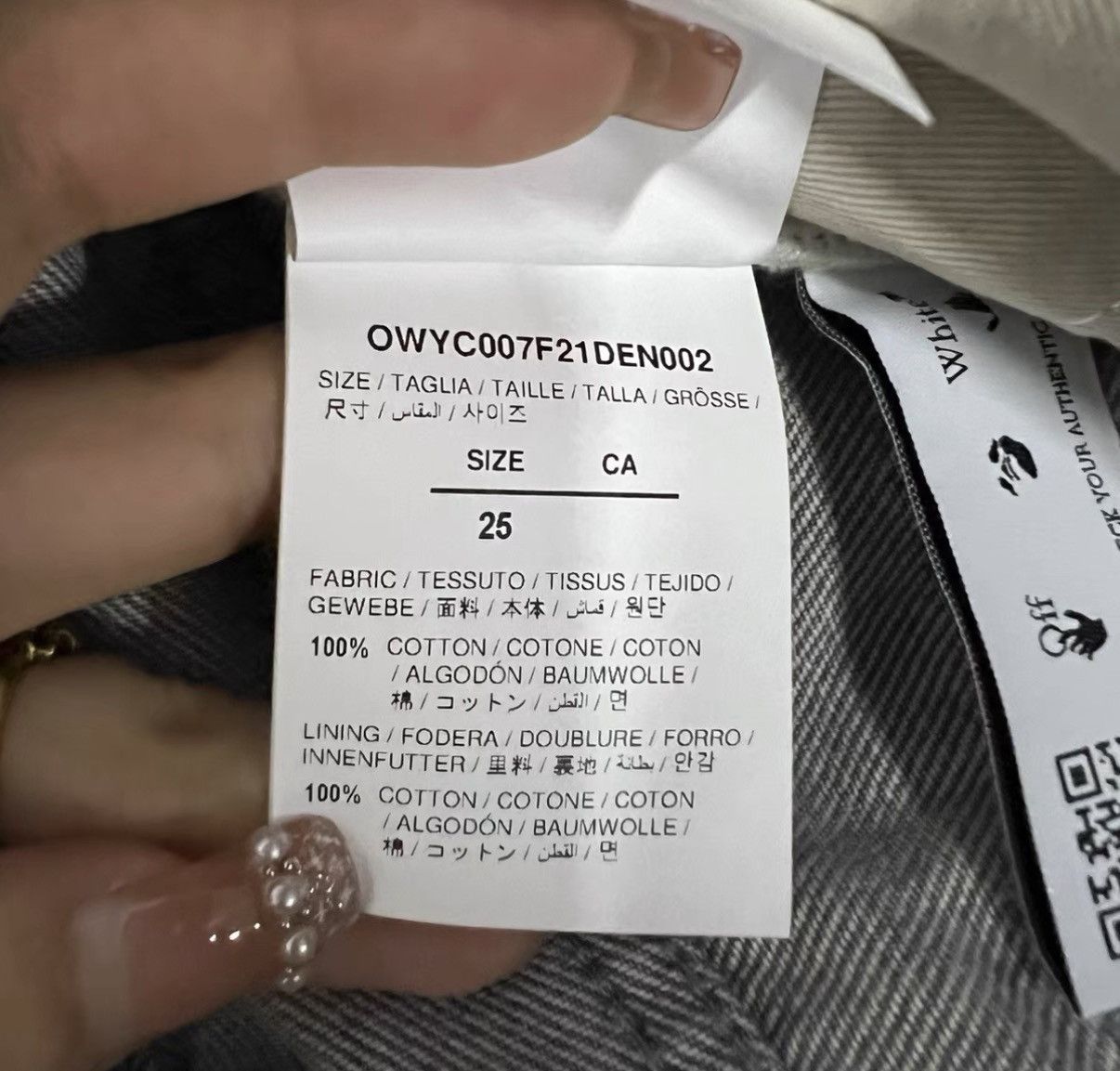 Off-White OFF-WHITE Black & Grey Washed Denim Shorts J41 Size 25" / US 0 / IT 36 - 5 Thumbnail