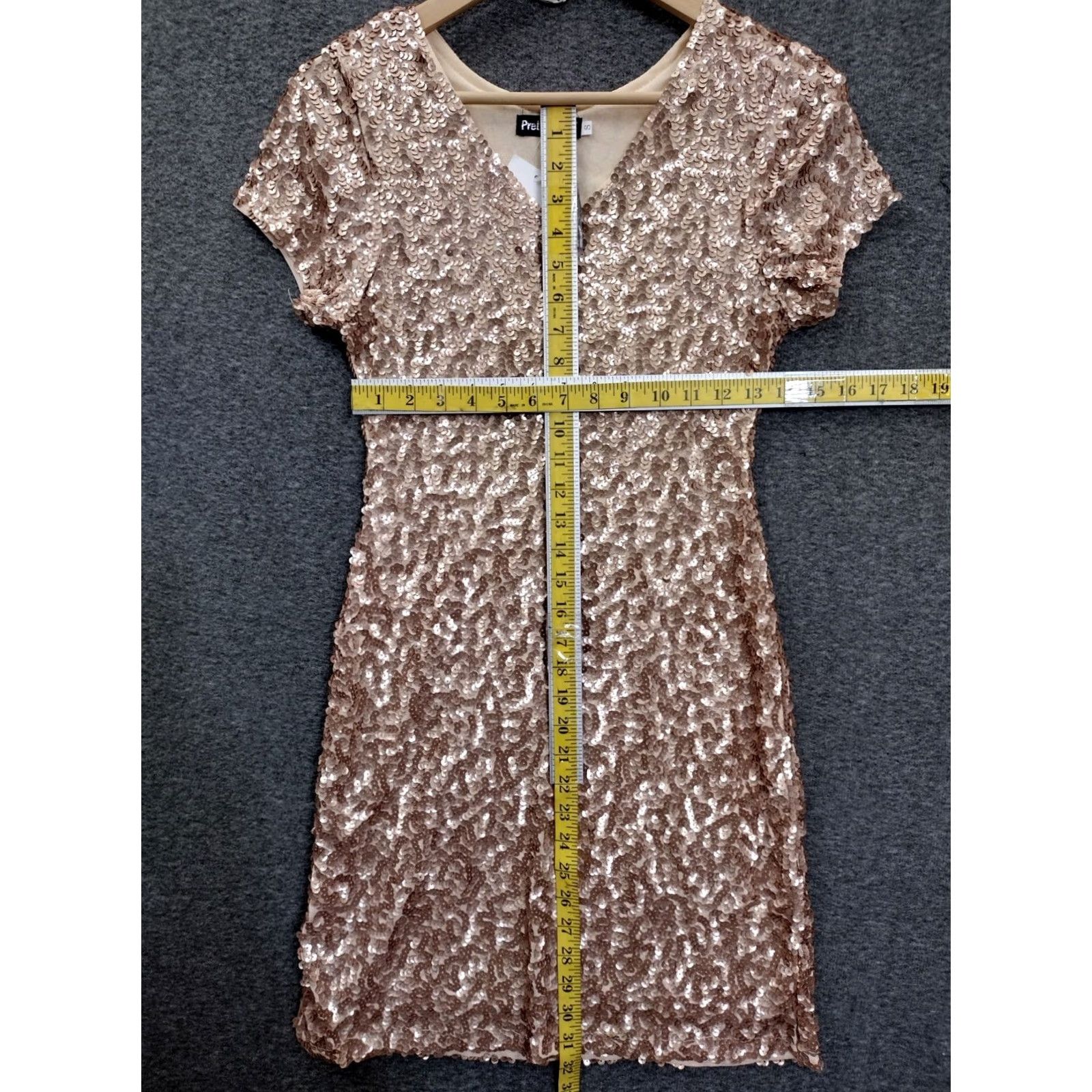 Vintage Pretty Guide Gold Sequin Mini Dress V-Neck Short Sleeve Party Formal Women S Dress Size 28" / US 6 / IT 42 - 4 Thumbnail