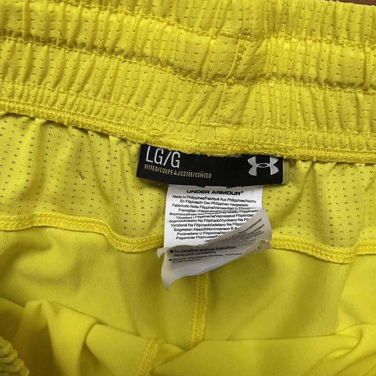 Under Armour × Vintage TOTTENHAM HOTSPUR UNDER ARMOUR 2014/2015 SOCCER THIRD SHORTS Size US 38 / EU 54 - 5 Thumbnail