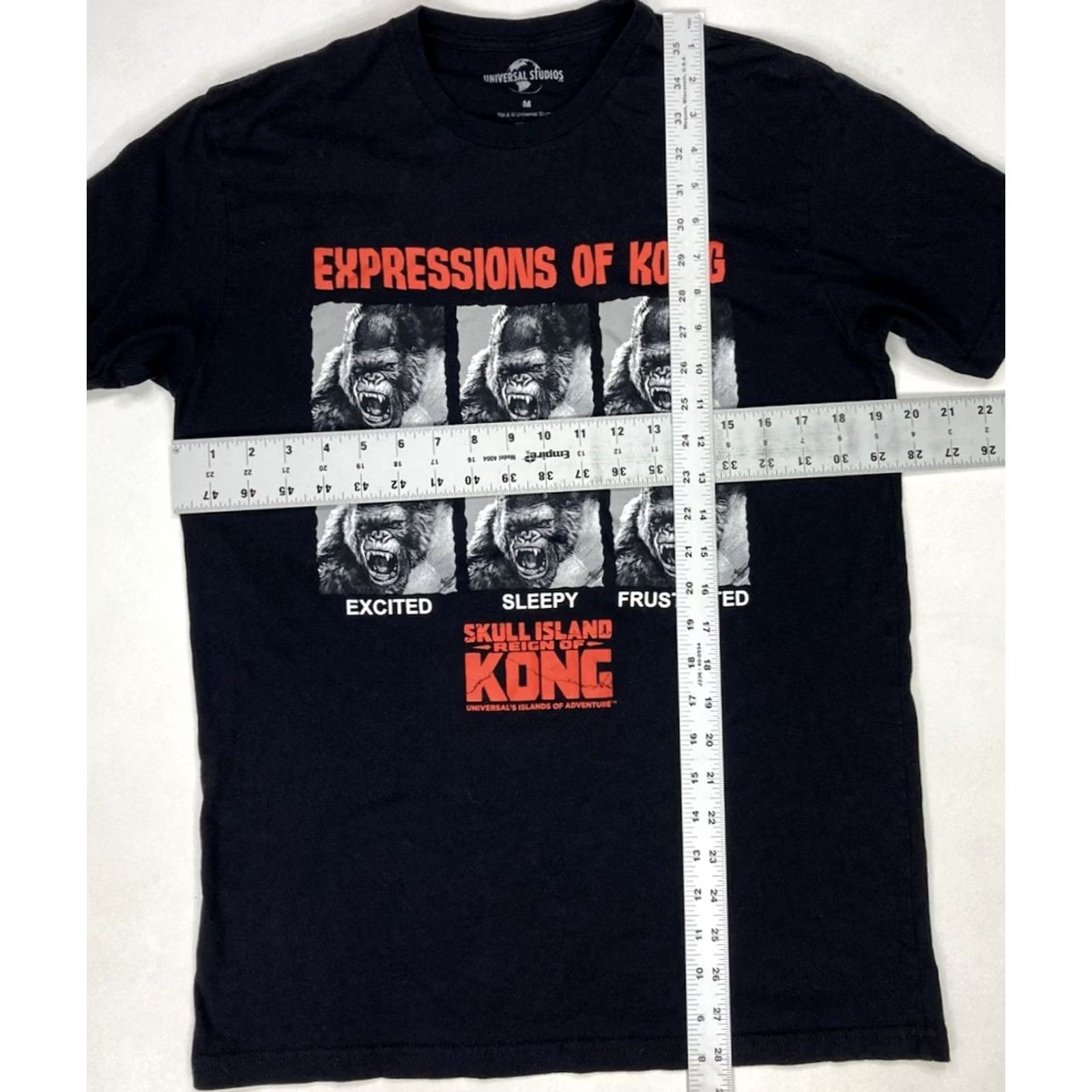 Vintage VINTAGE Universal Studios Skull Island Reign Of Kong Graphic T-shirt Men Medium Black Size US M / EU 48-50 / 2 - 5 Thumbnail